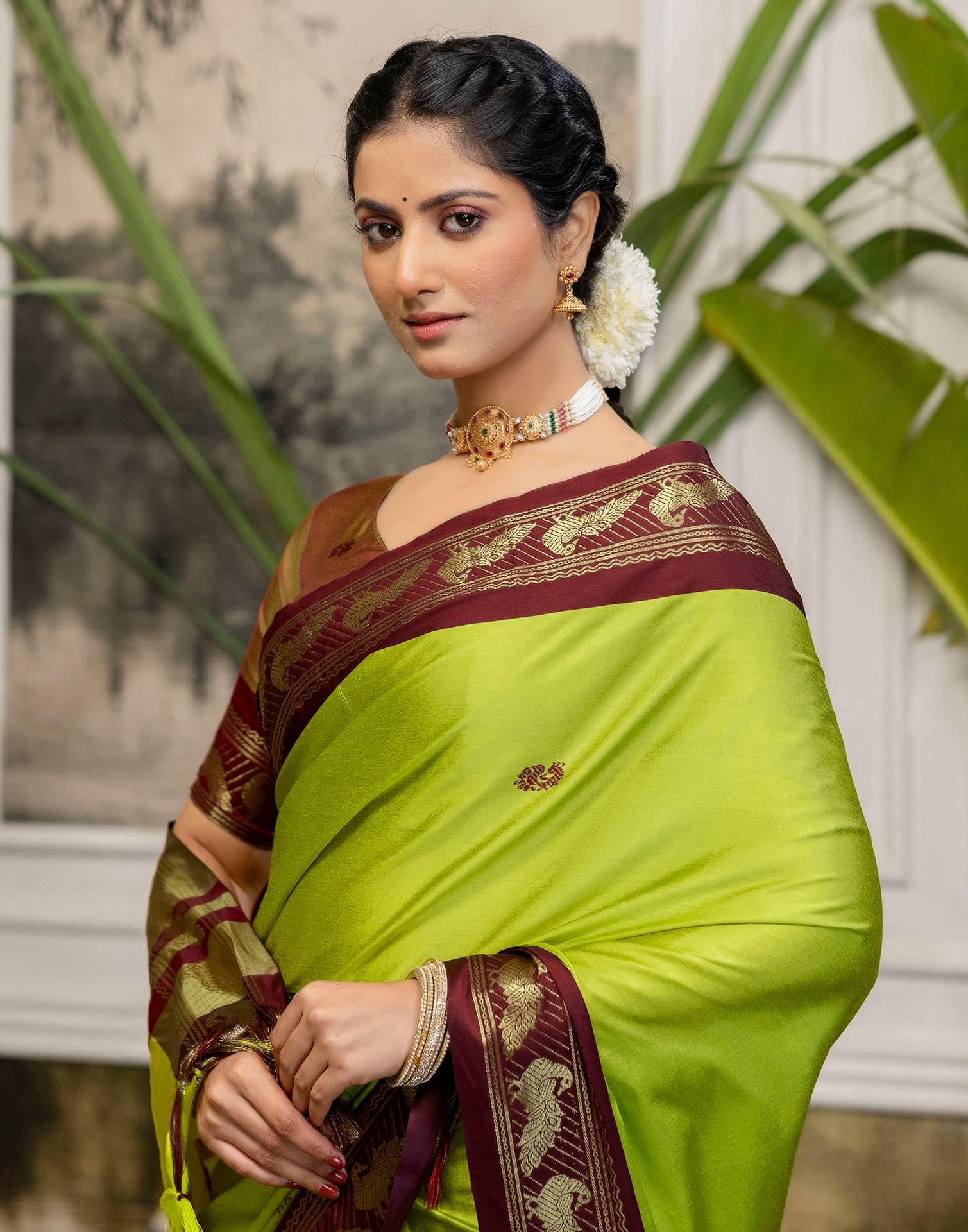Parrot Green Silk Woven Kanjivaram Saree - Image 9