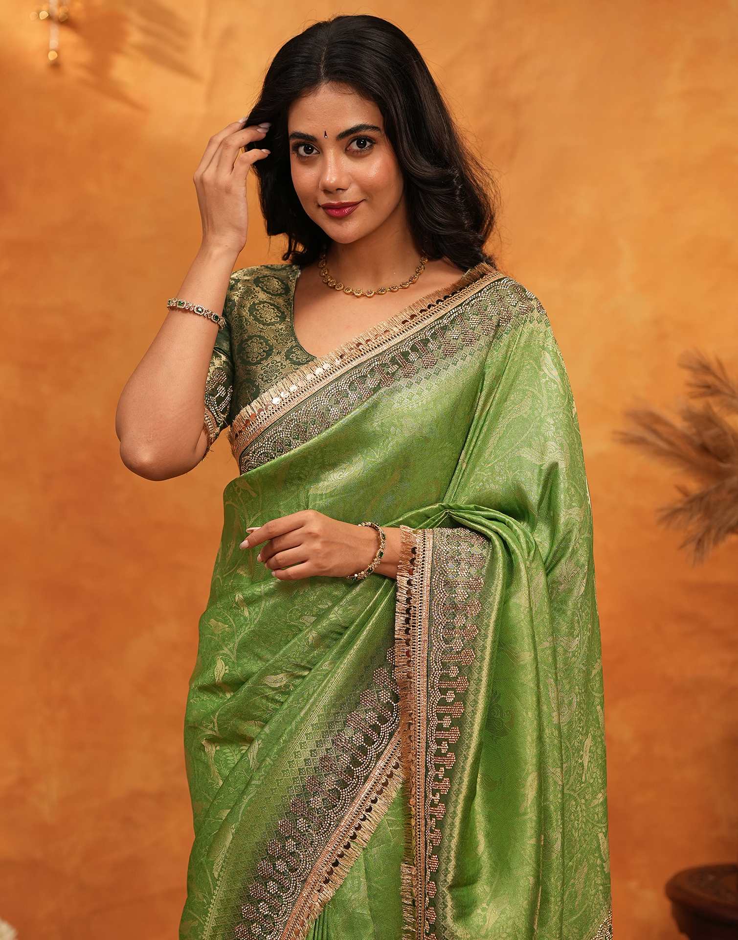 Parrot Green Silk Woven Stone Work Banarasi Saree - Image 10