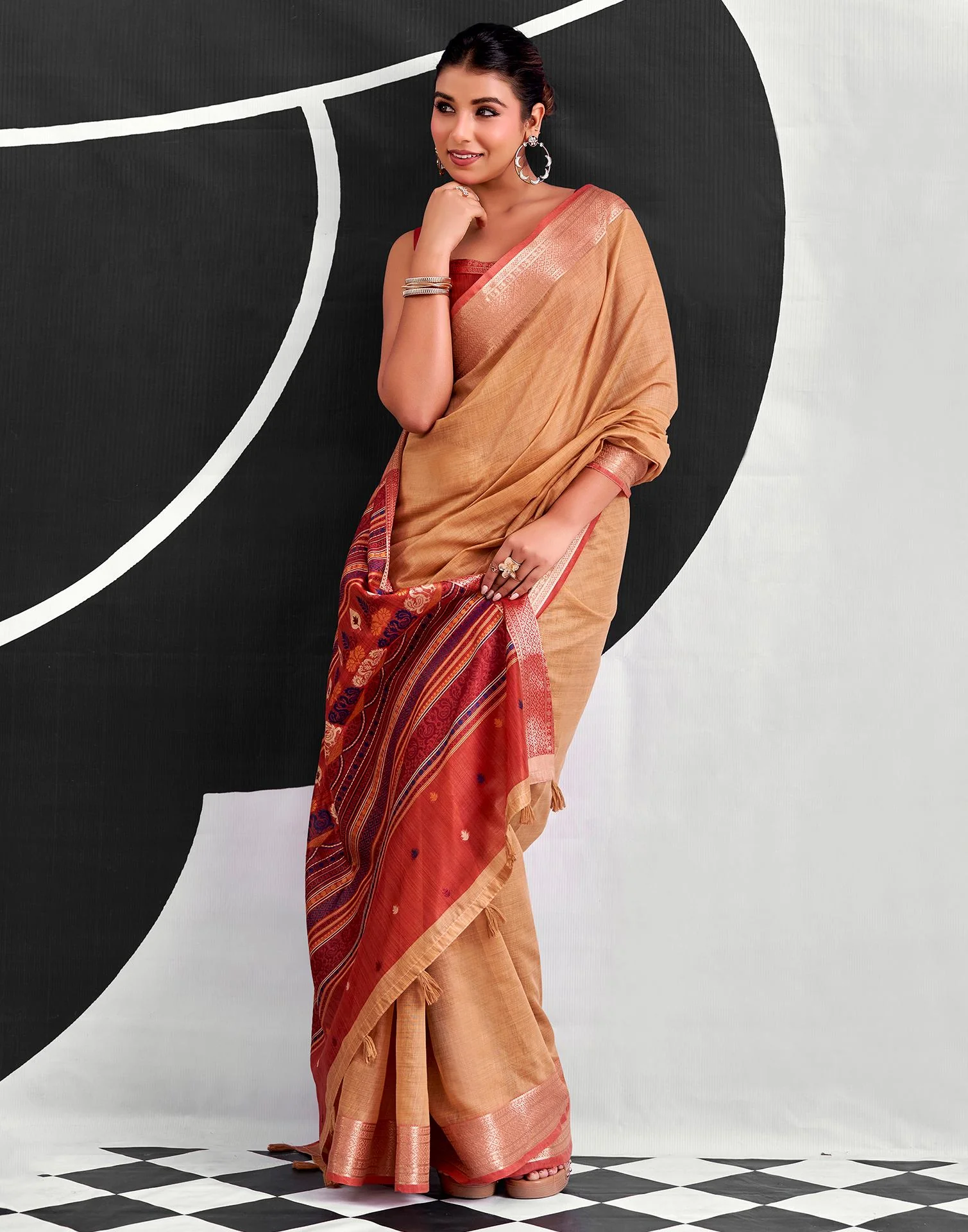 Peach Cotton Silk Woven Saree - Image 5