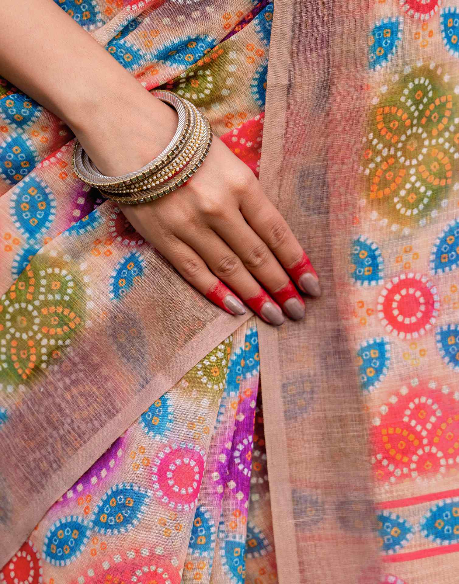 Vat Savitri Special Peach Linen Bandhani Printed Saree - Image 12