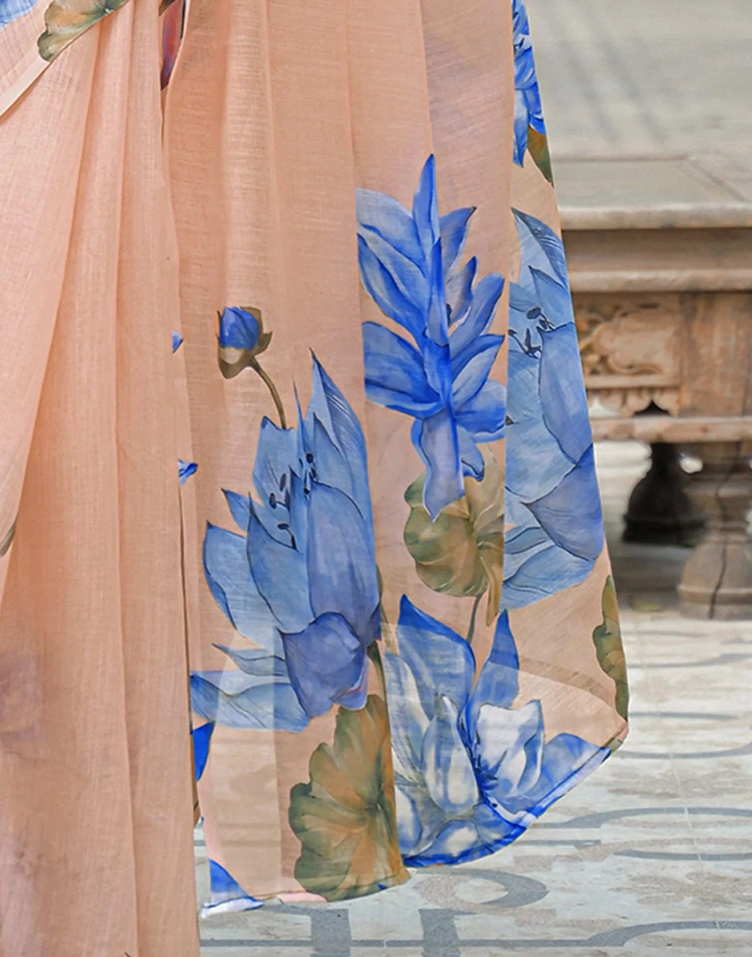Peach Linen Floral Printed Saree - Image 10