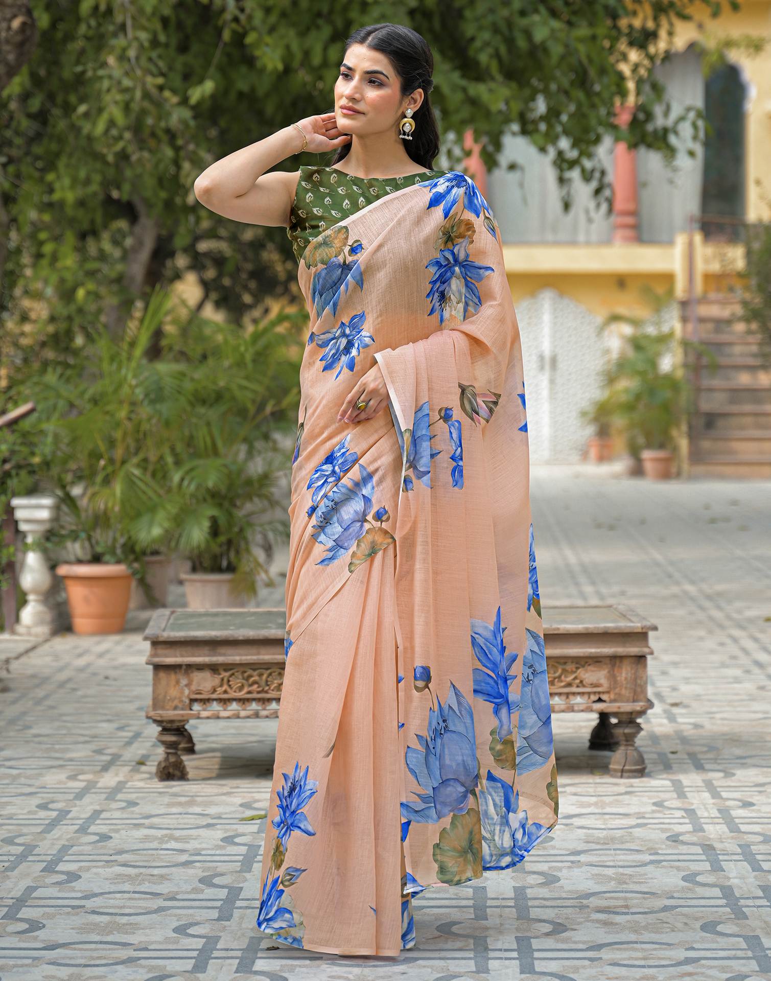 Peach Linen Floral Printed Saree - Image 5