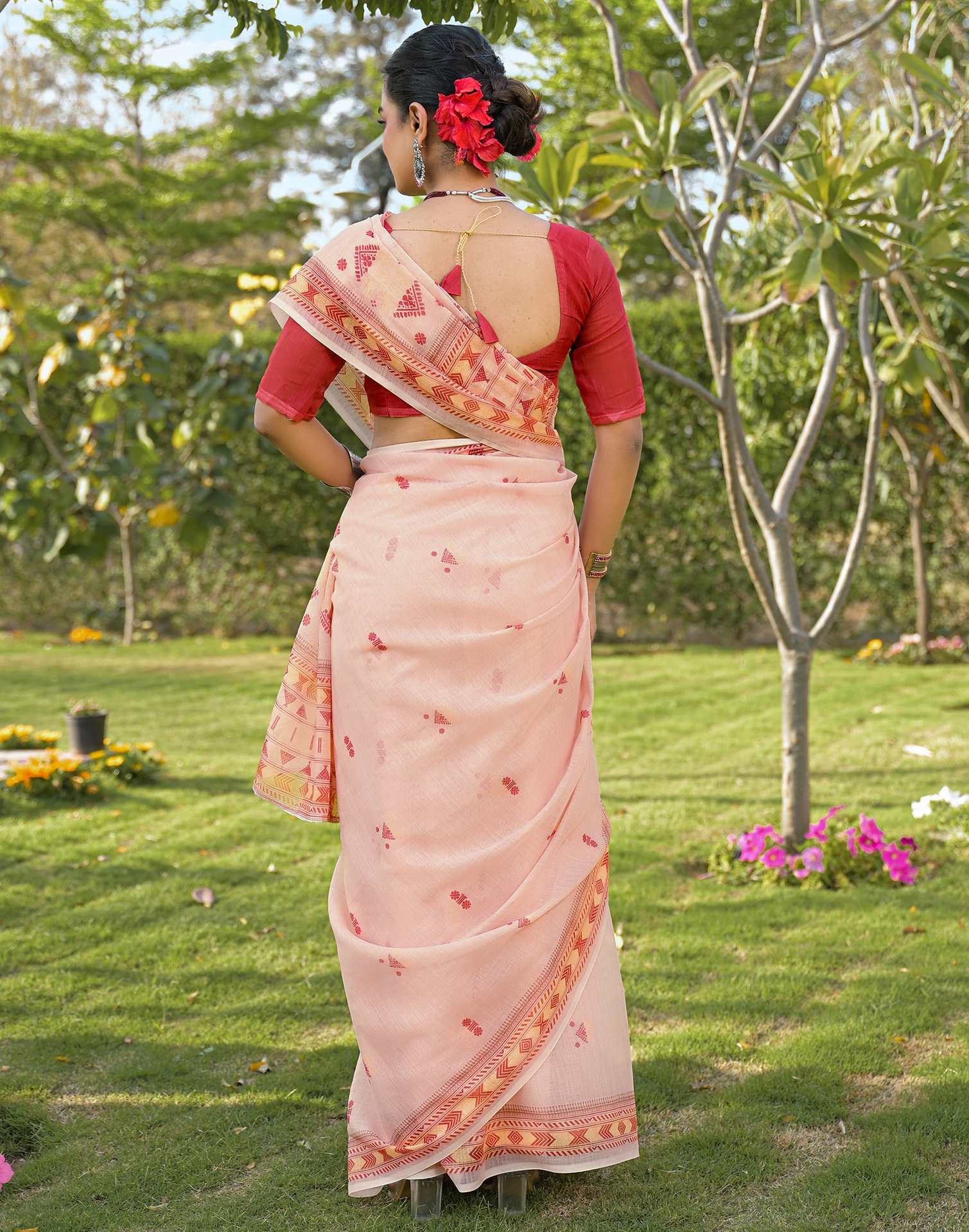Peach Linen Printed Saree - Image 8