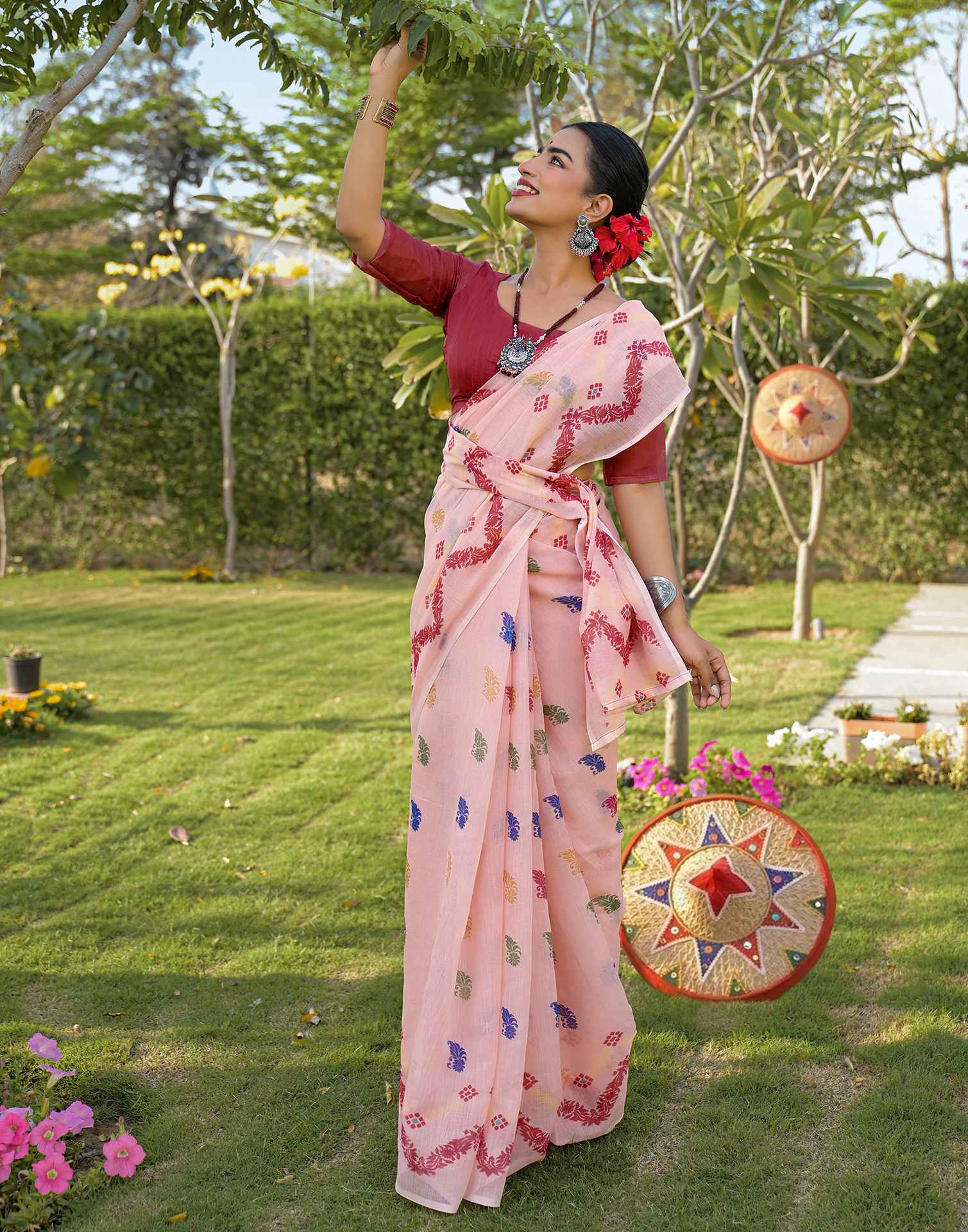 Peach Linen Printed Saree - Image 7