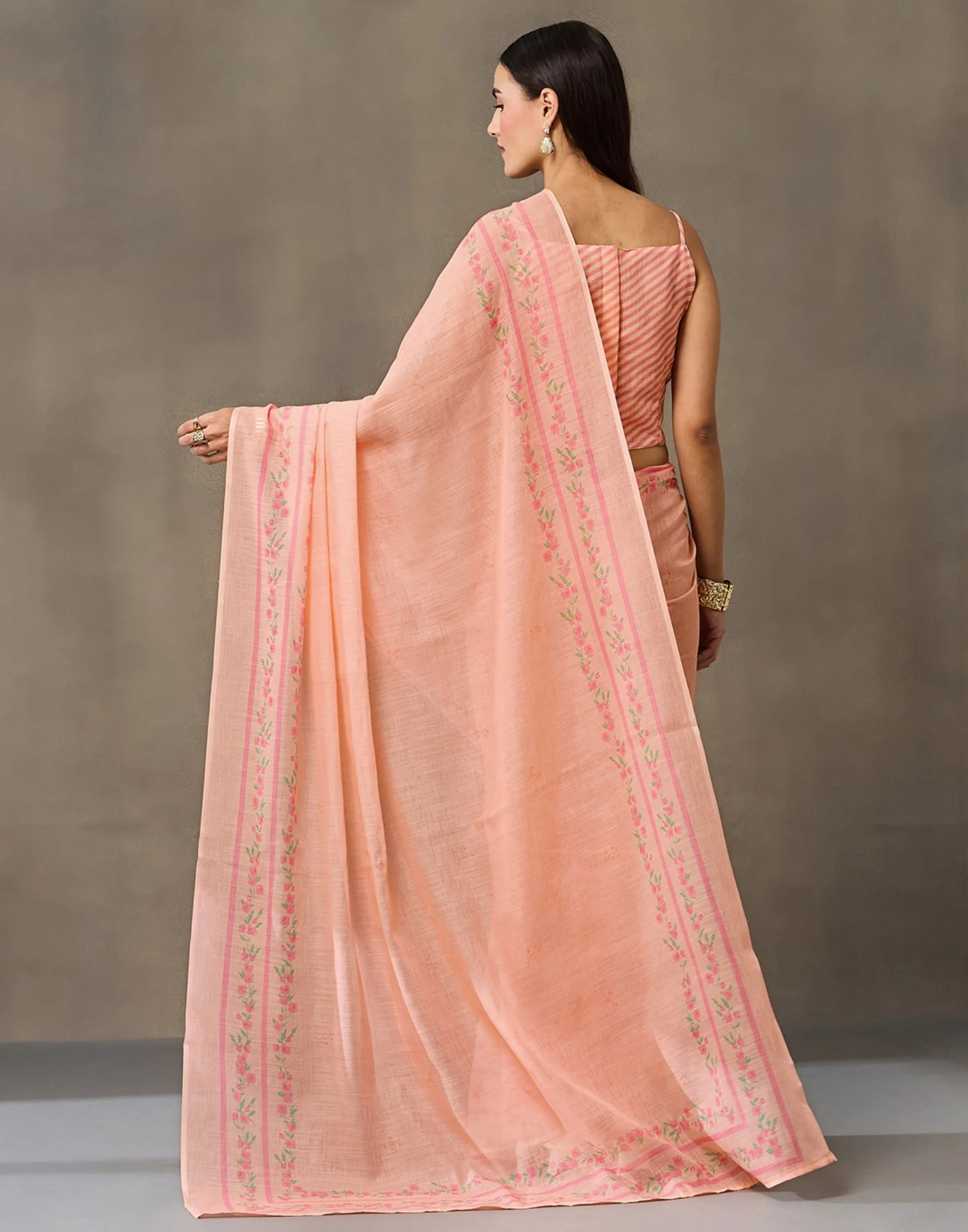 Peach Linen Printed Saree - Image 6