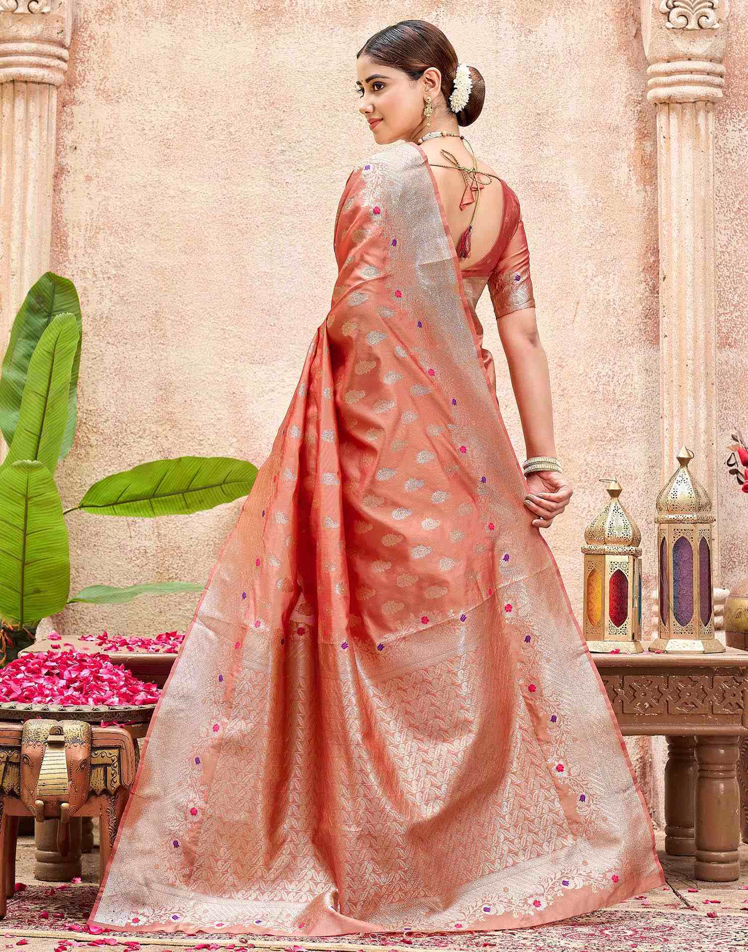 Peach Silk Woven Banarasi Saree - Image 6