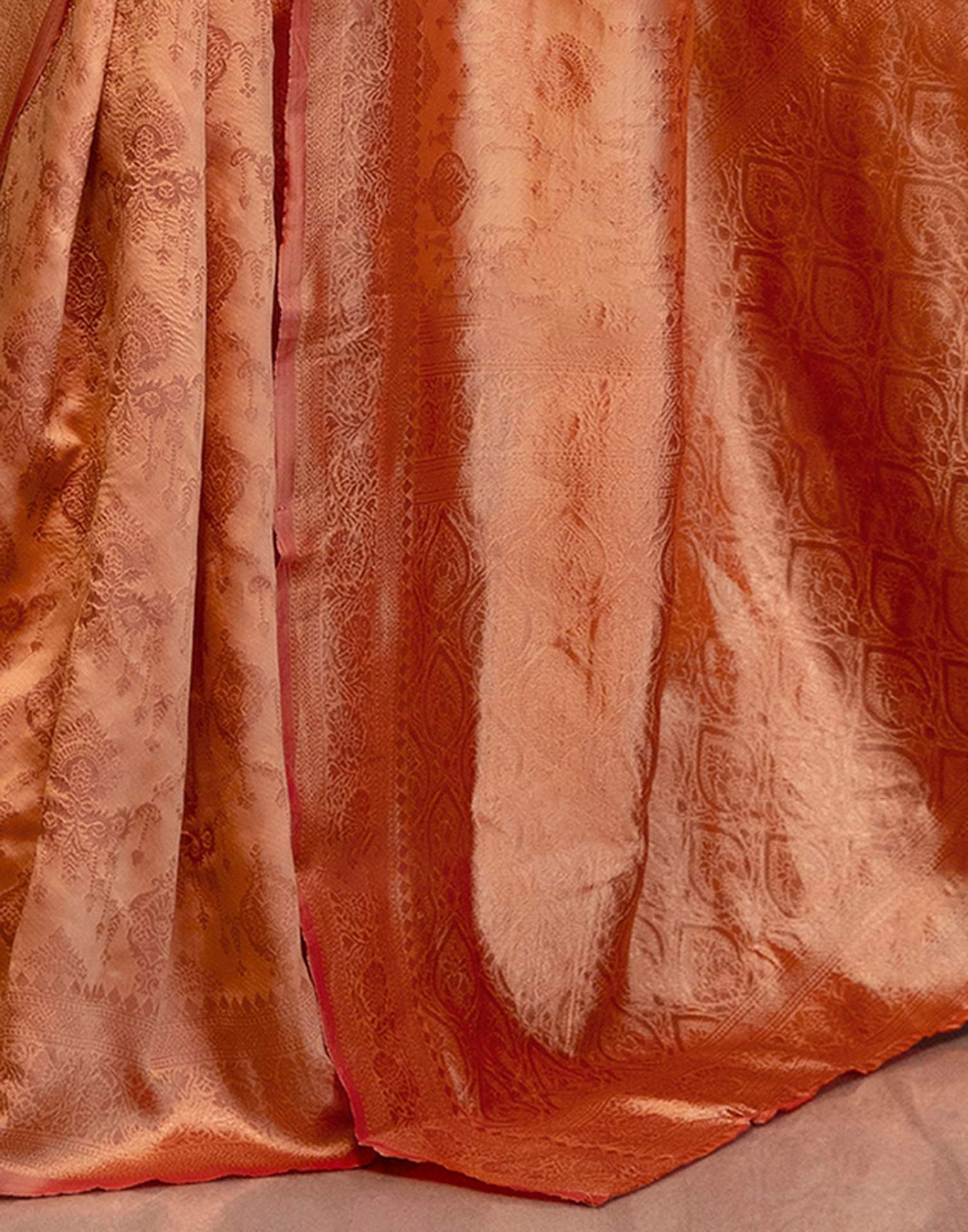Peach Silk Woven Kanjivaram Saree - Image 10