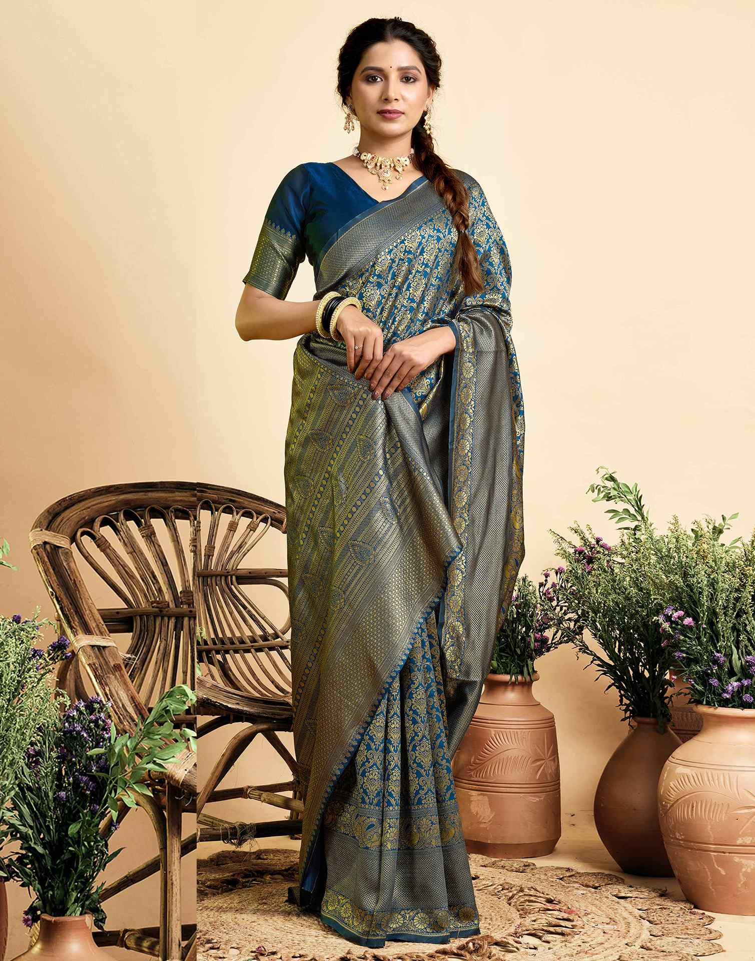 Peacock Blue Silk Woven Banarasi Saree - Image 5