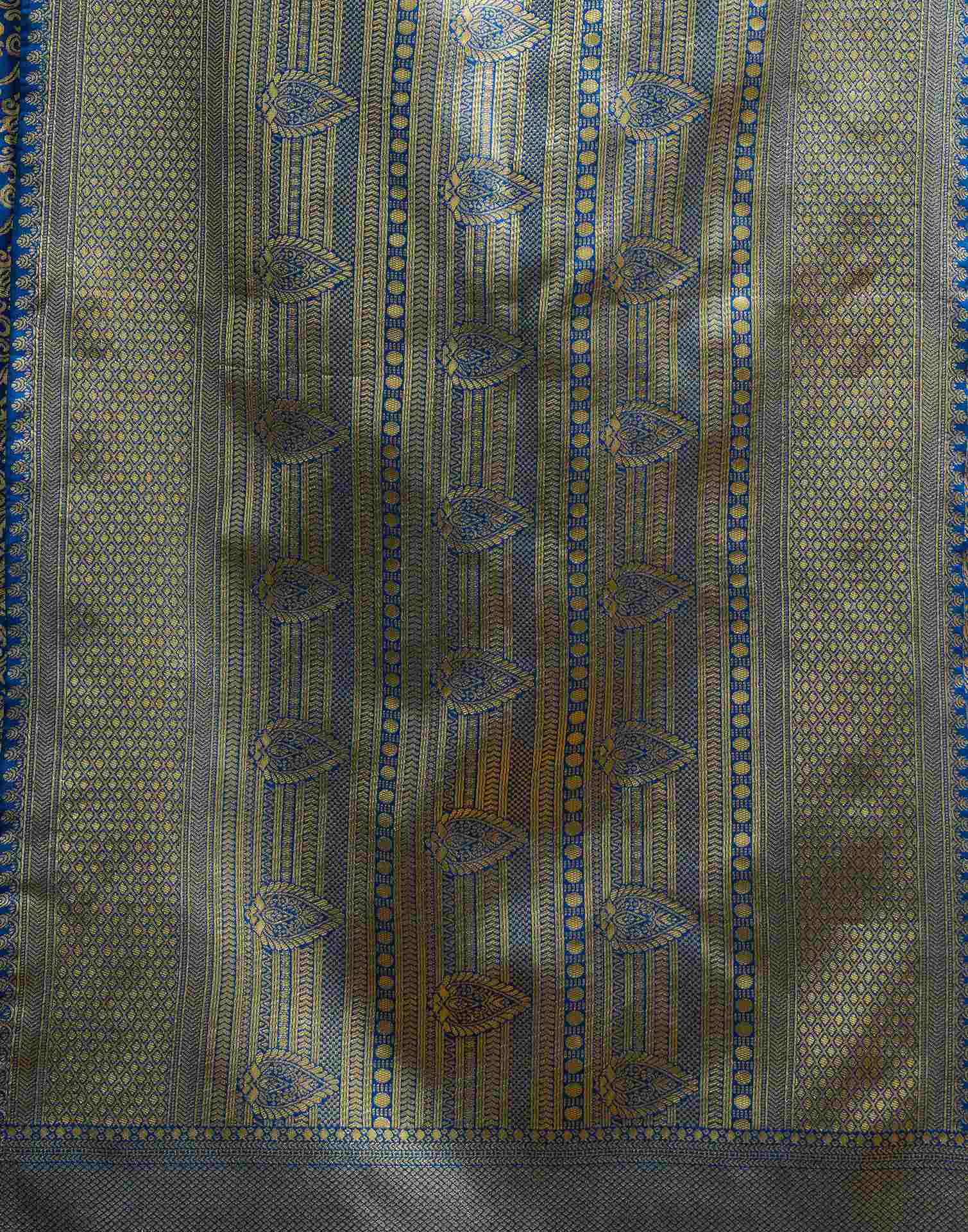 Peacock Blue Silk Woven Banarasi Saree - Image 7