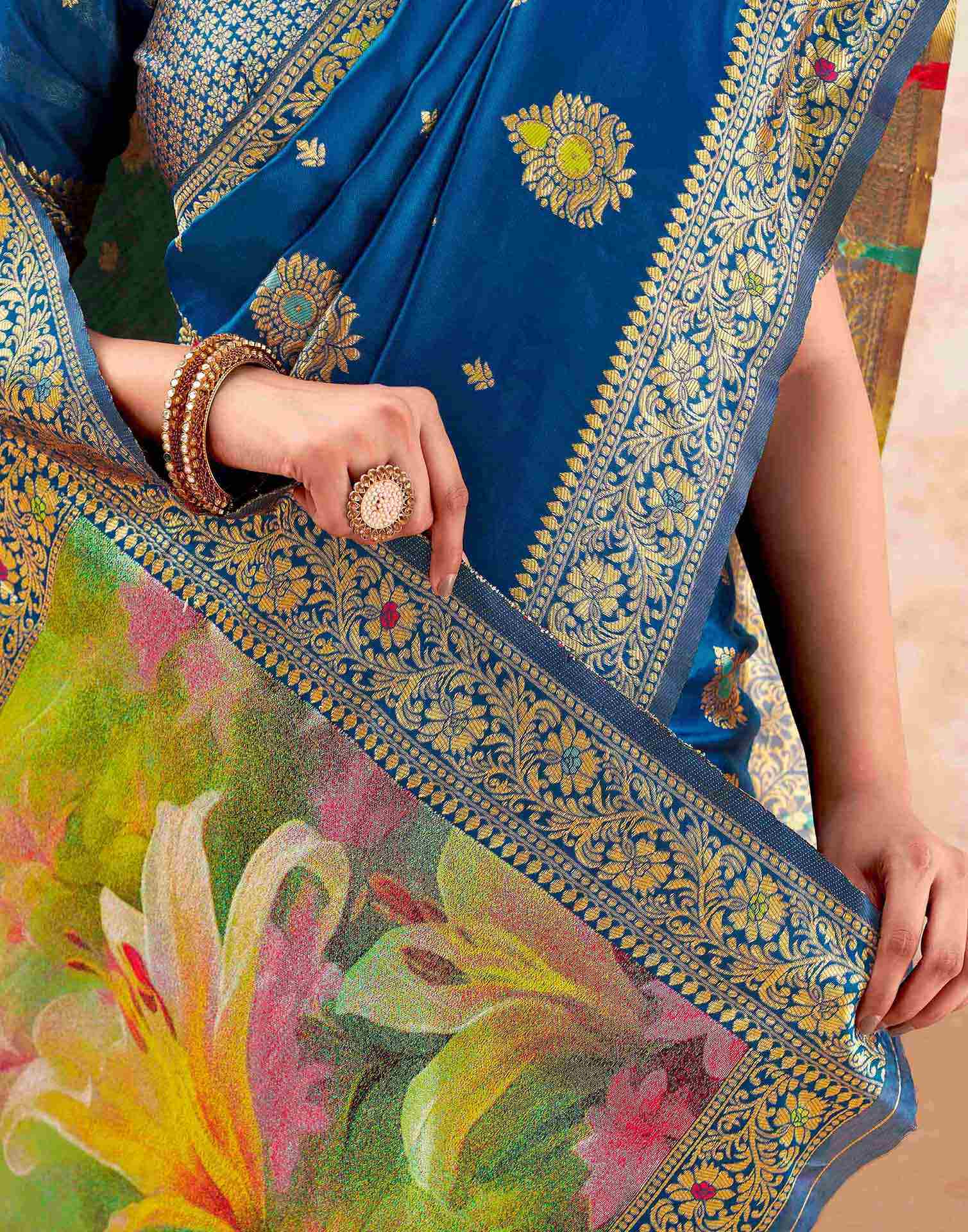 Peacock Blue Silk Woven Banarasi Saree - Image 7