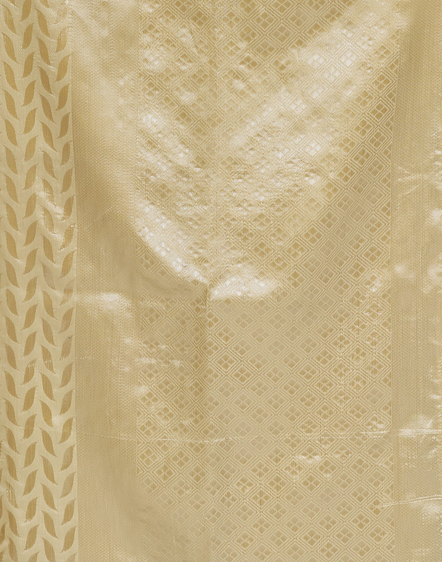 Cream Silk Woven Banarasi Saree - Image 10