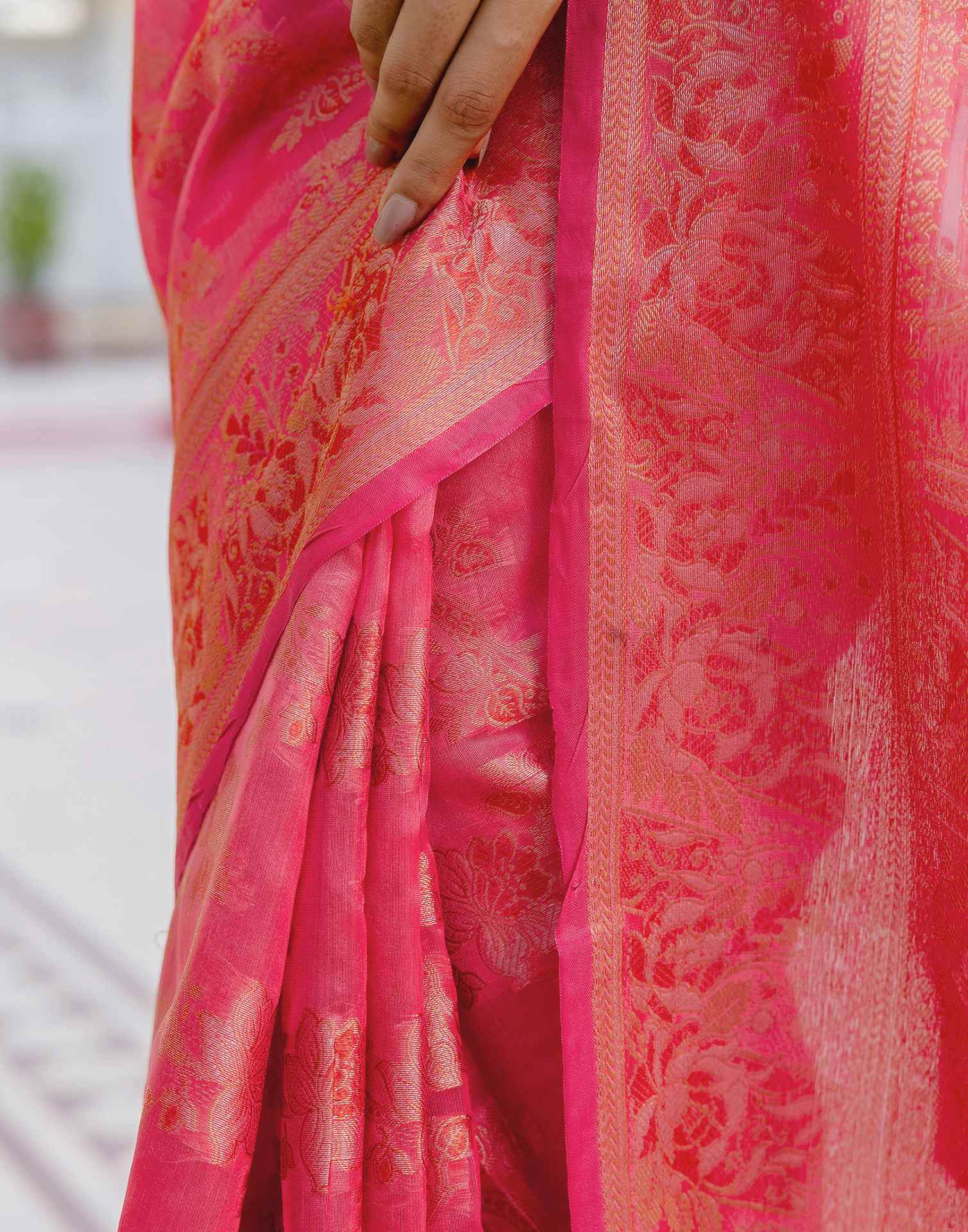 Pink Chanderi Woven Banarasi Saree - Image 12