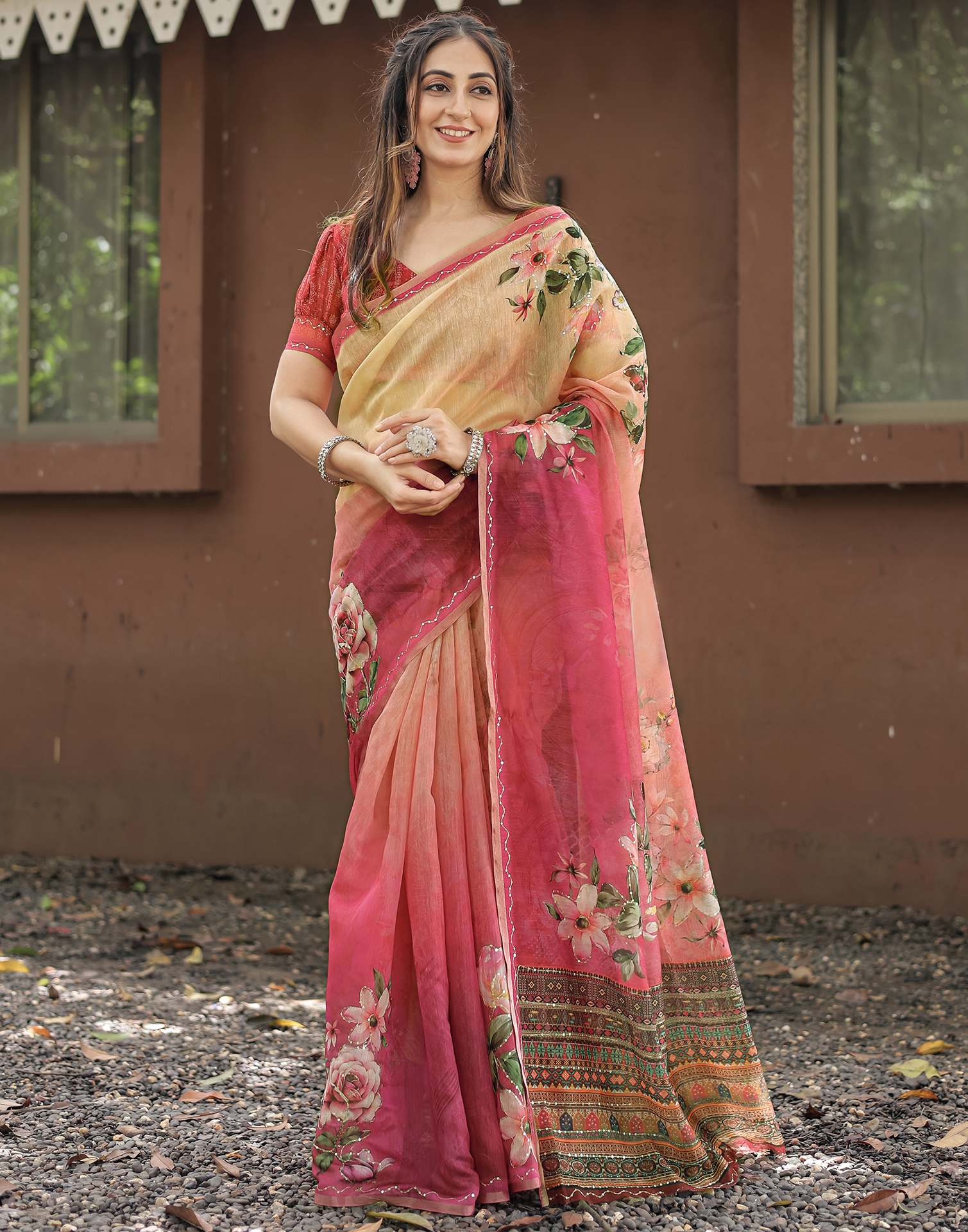Pink Cotton Floral Printed Saree - Image 2