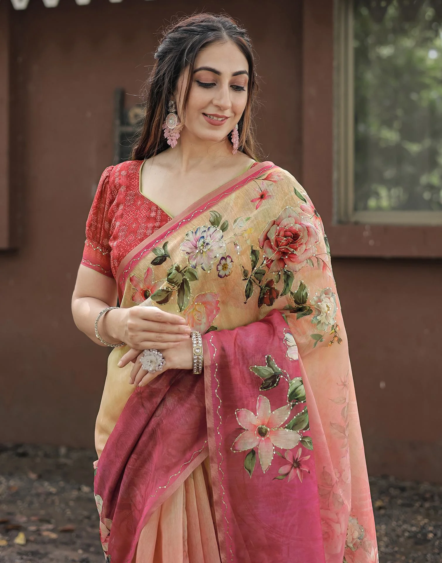 Pink Cotton Floral Printed Saree - Image 4