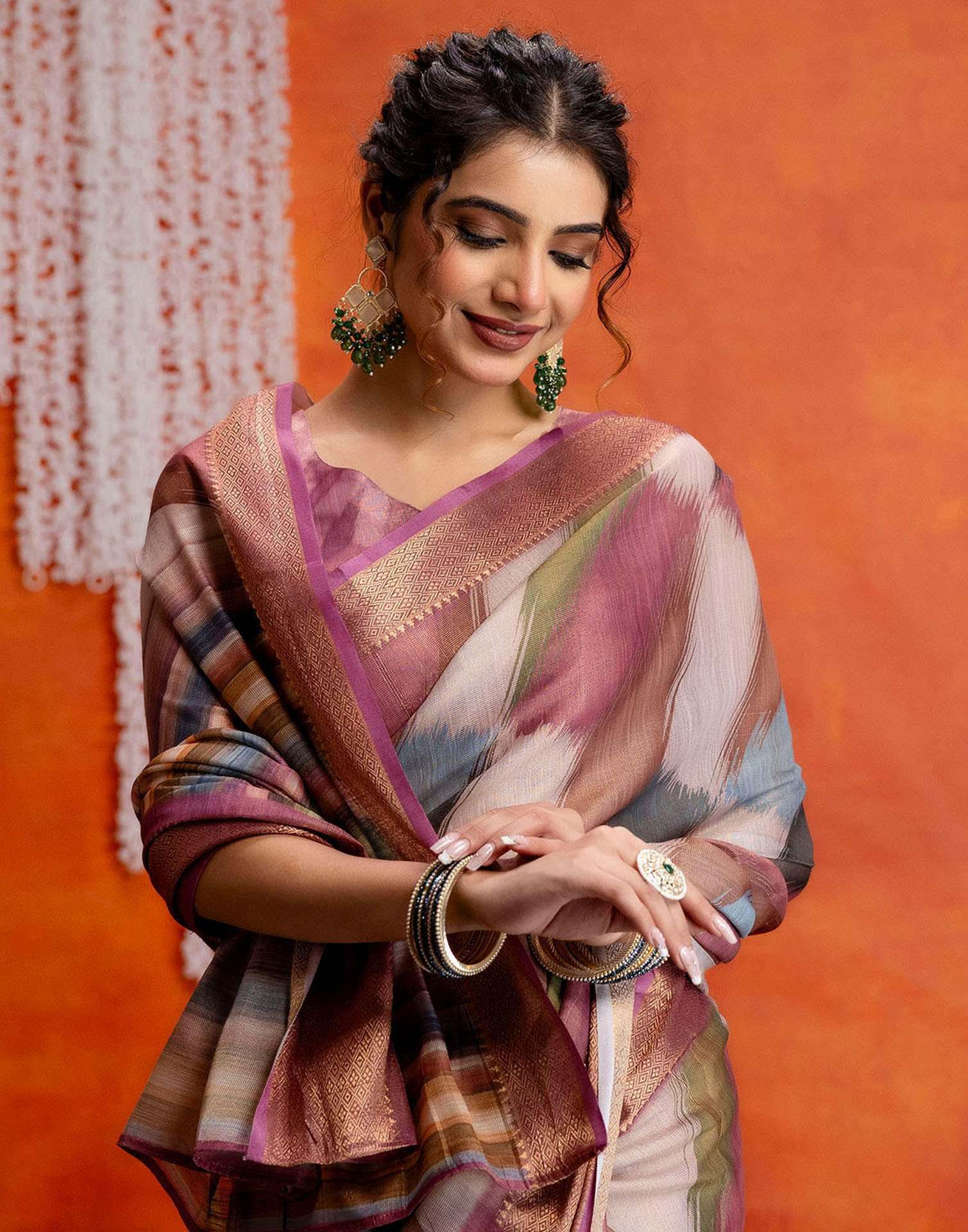 Pink Cotton Printed Woven Saree - Image 3