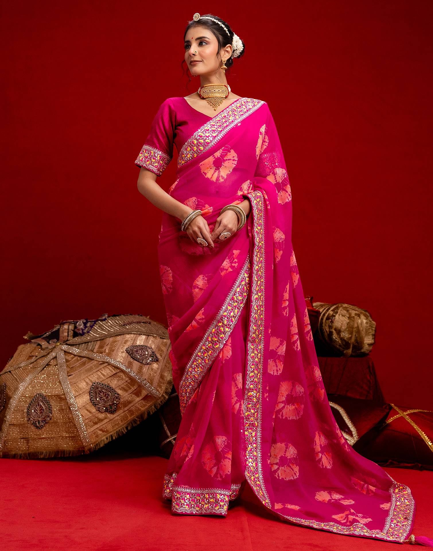 Pink Georgette Bandhani Printed Lace Saree - Image 2