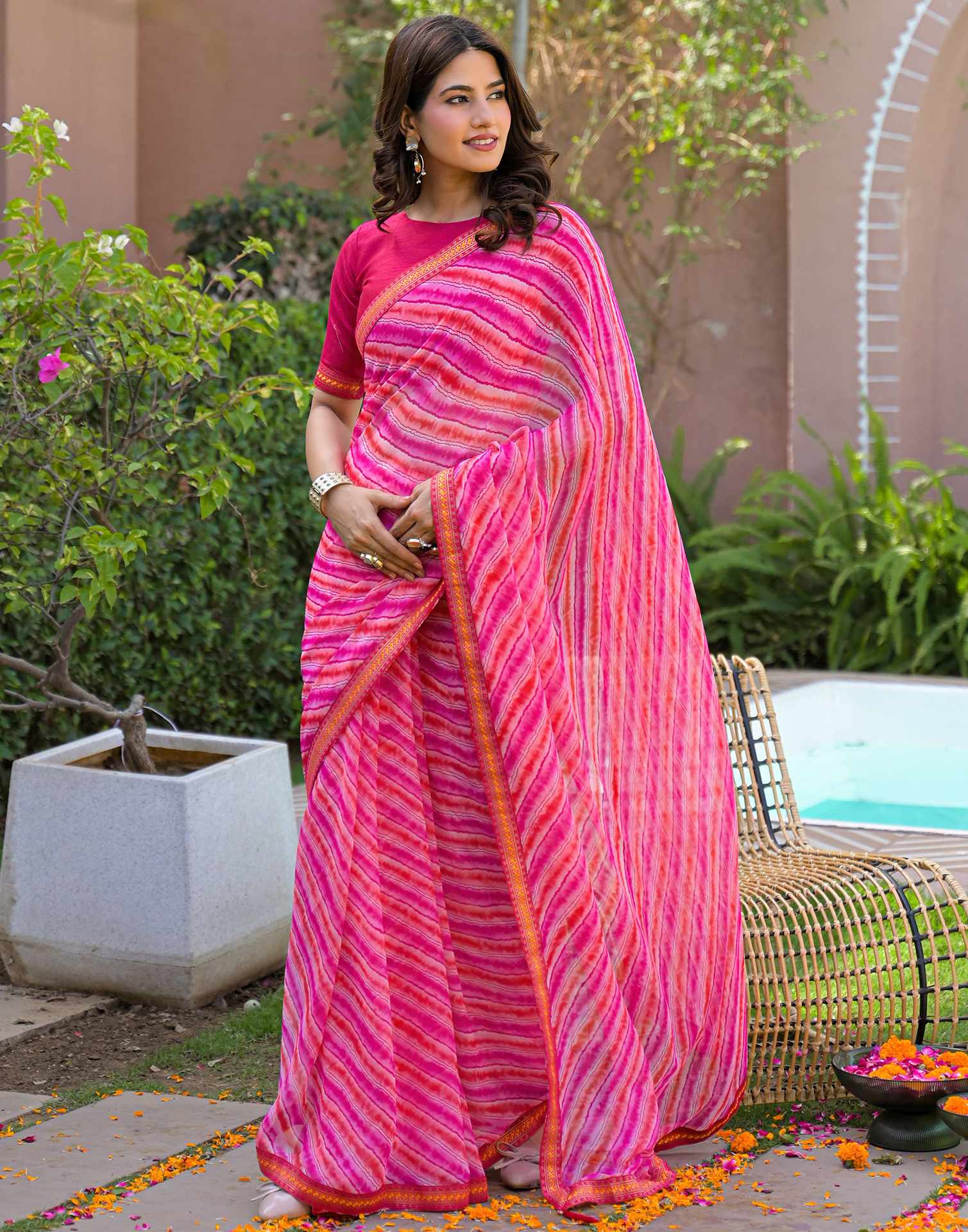 Pink Georgette Laheriya Printed Saree - Image 4