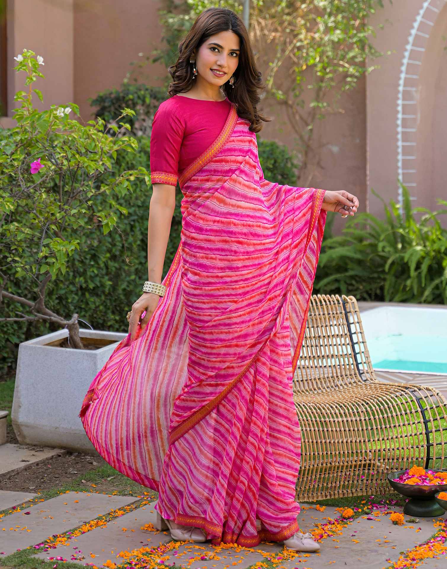 Pink Georgette Laheriya Printed Saree - Image 5