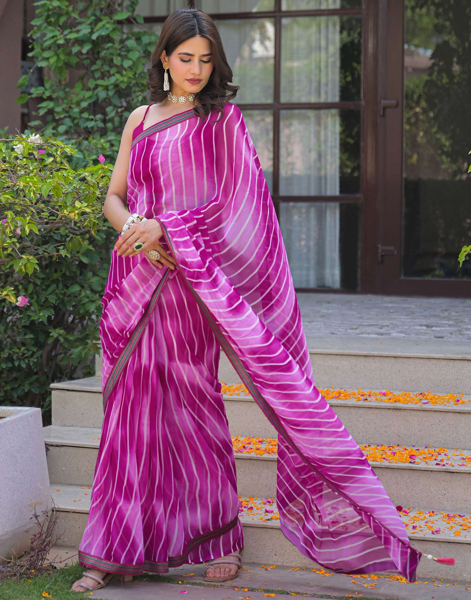 Pink Georgette Laheriya Printed Saree - Image 8