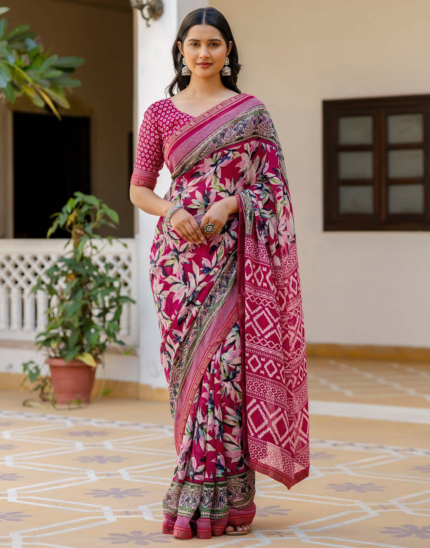 Pink Georgette Printed Lace Saree - Image 3