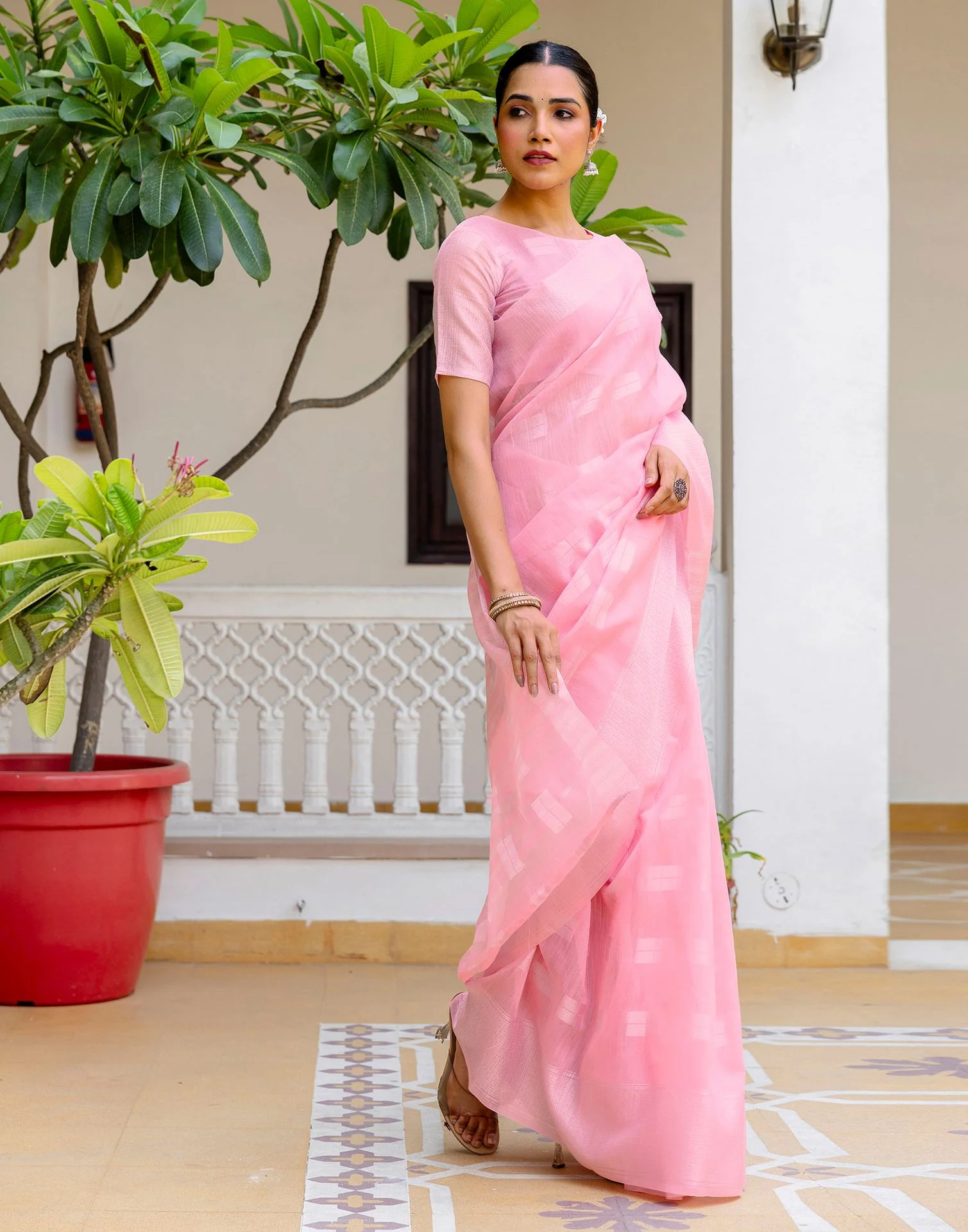 Pink Linen Woven Saree - Image 5