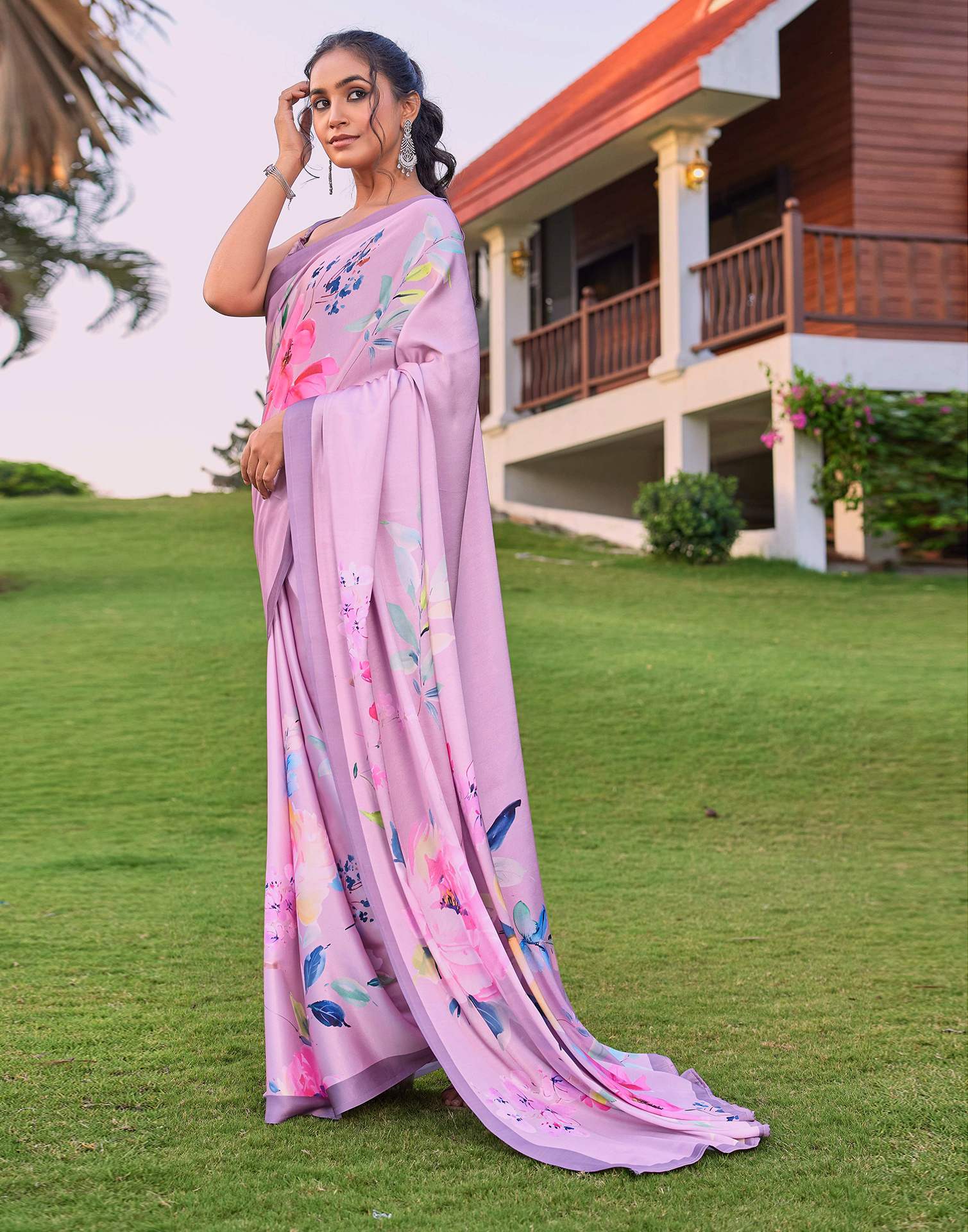 Pink Satin Floral Printed Saree - Image 4