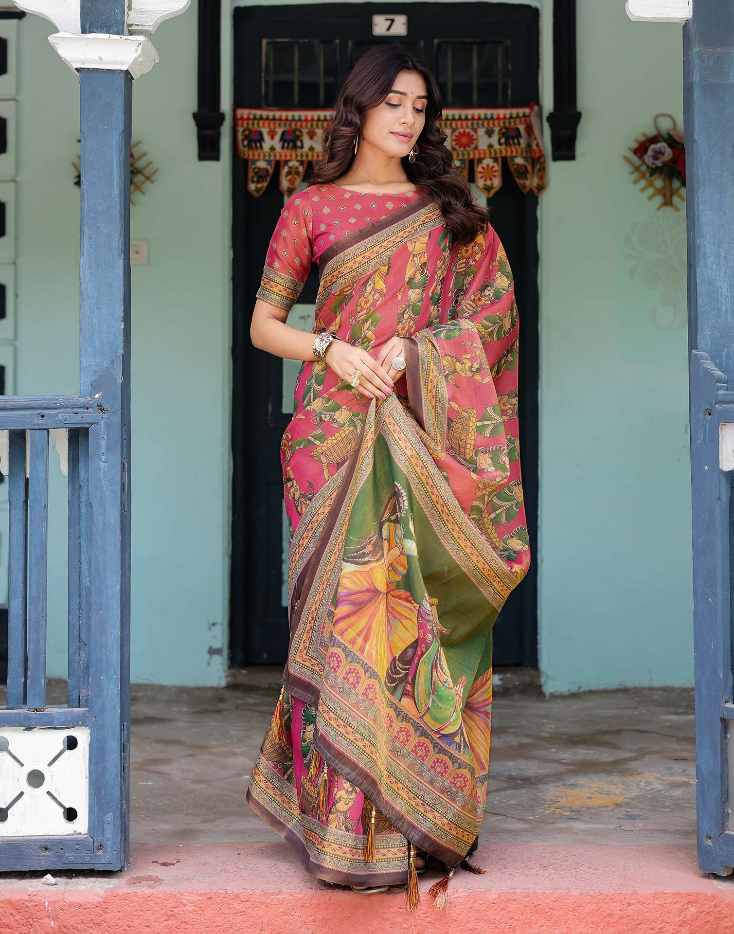 Pink Shimmer Silk Printed Saree - Image 11