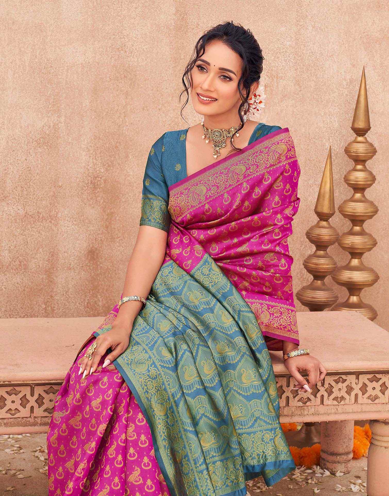Pink Shimmer Silk Woven Banarasi Saree - Image 2
