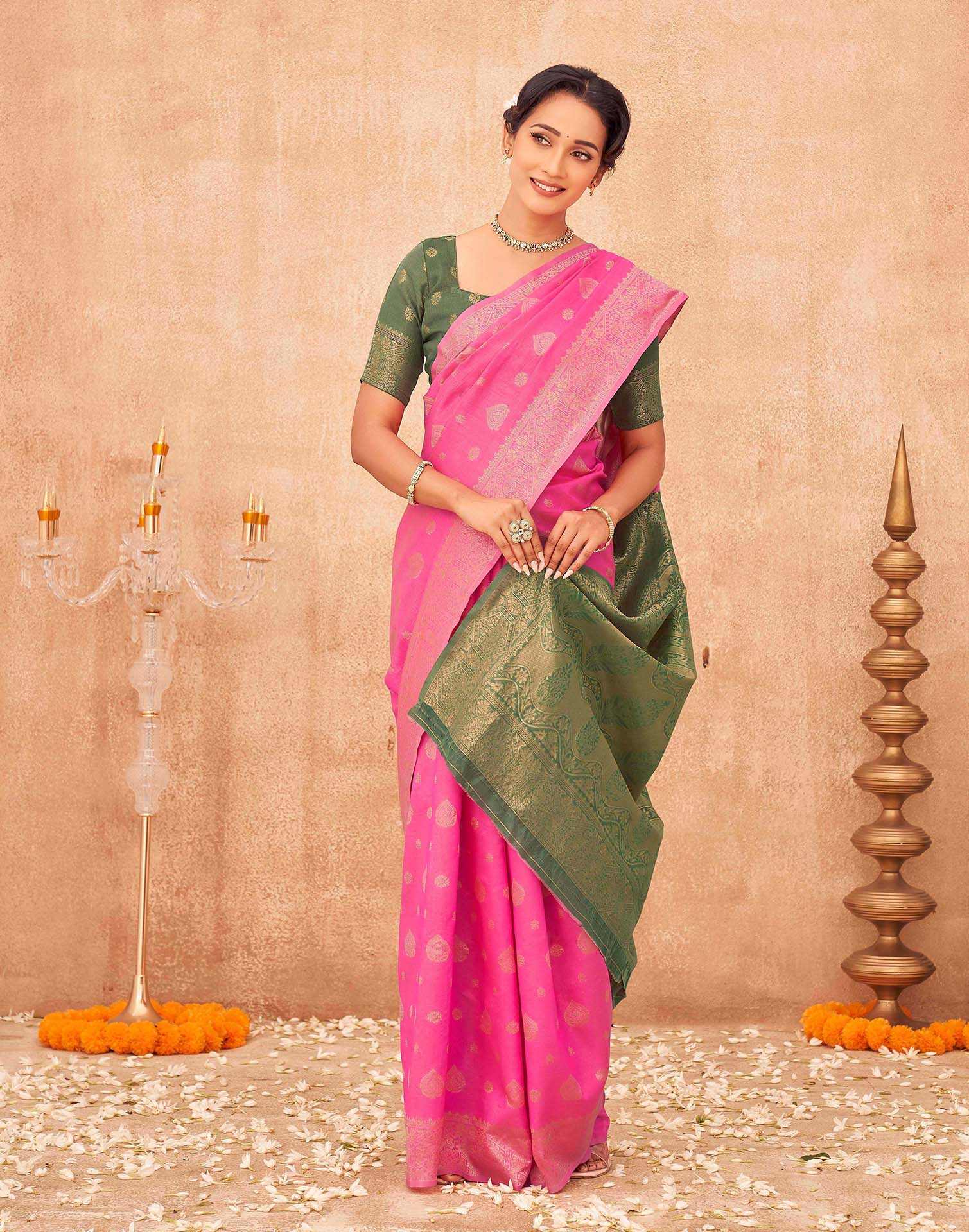 Pink Shimmer Silk Woven Banarasi Saree - Image 5