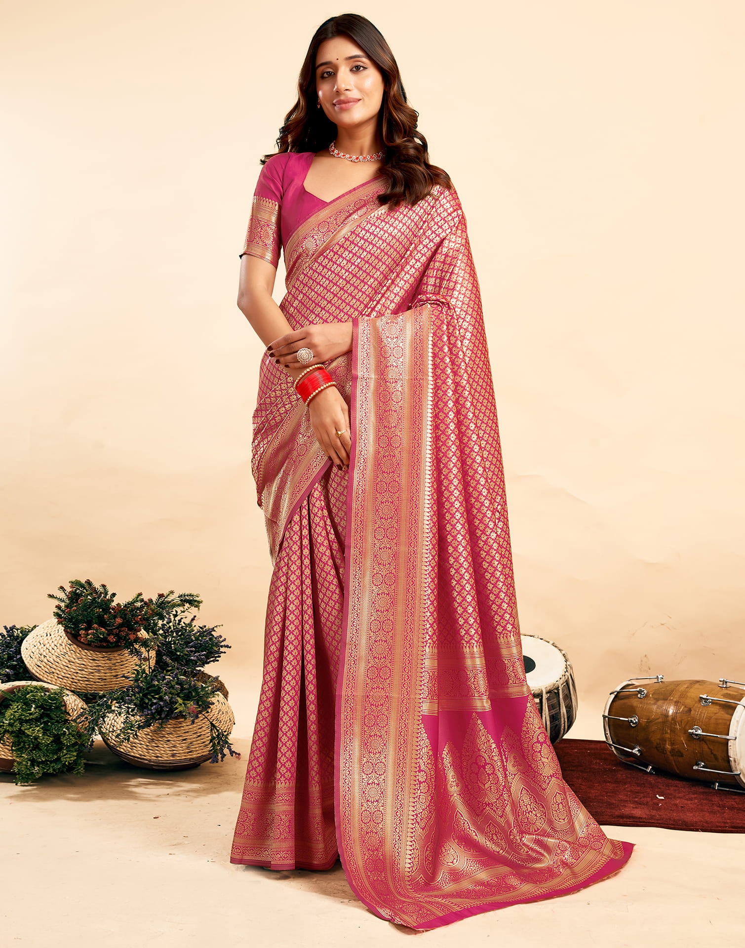 Pink Silk Woven Banarasi Saree - Image 7