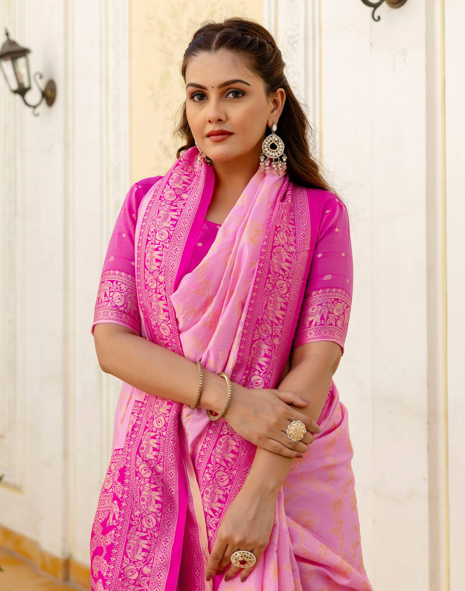 Pink Silk Woven Banarasi Saree - Image 4