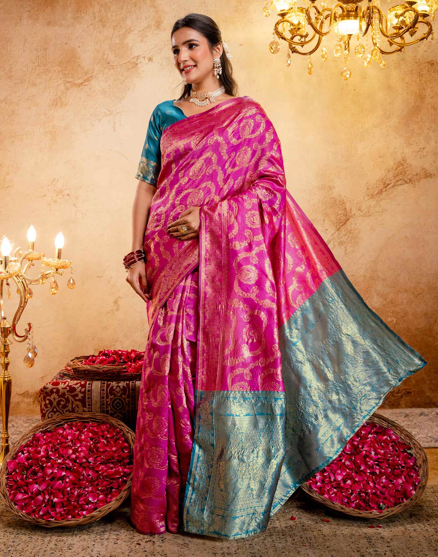 Pink Silk Woven Banarasi Saree - Image 6