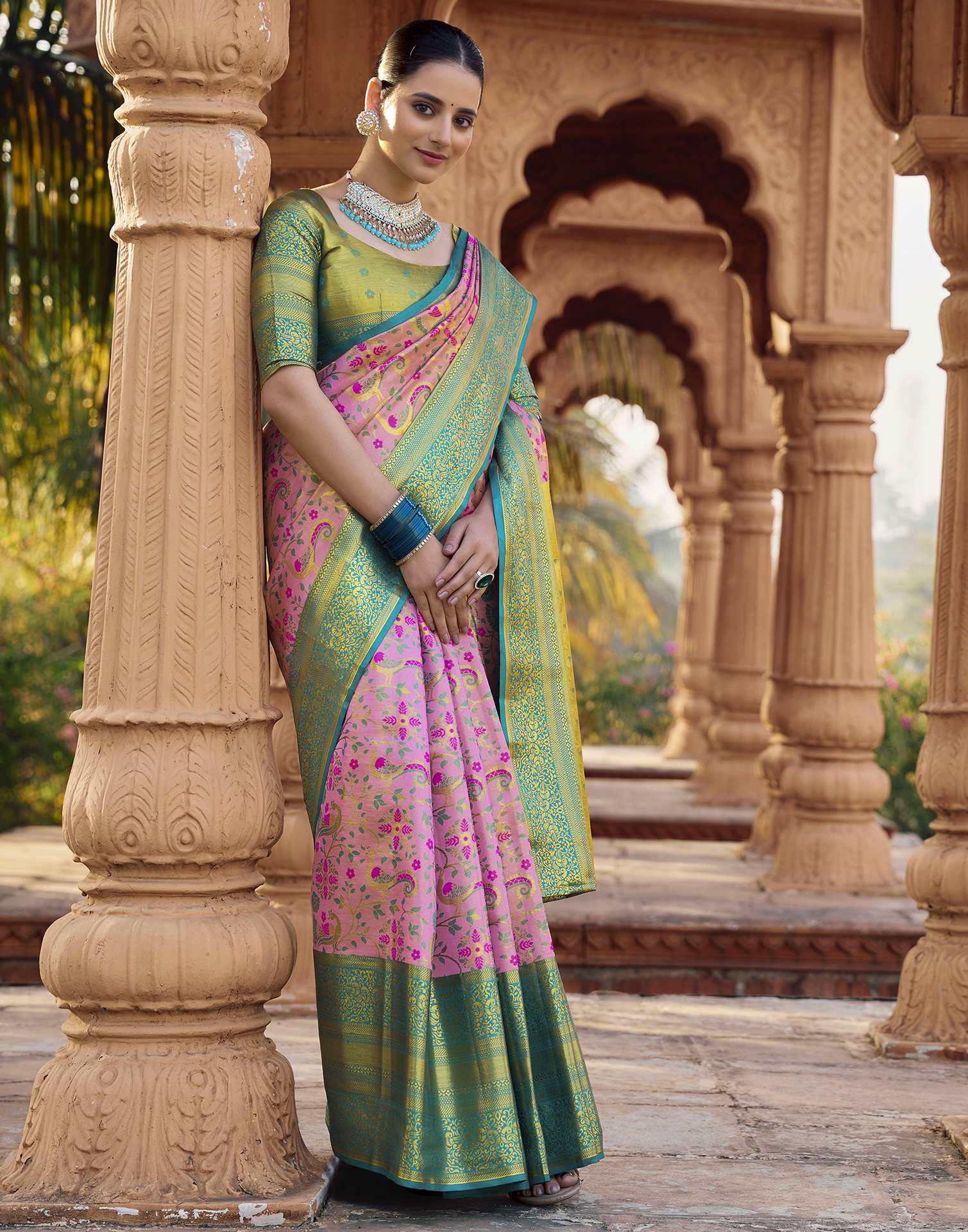 Pink Silk Woven Kanjivaram Saree - Image 5