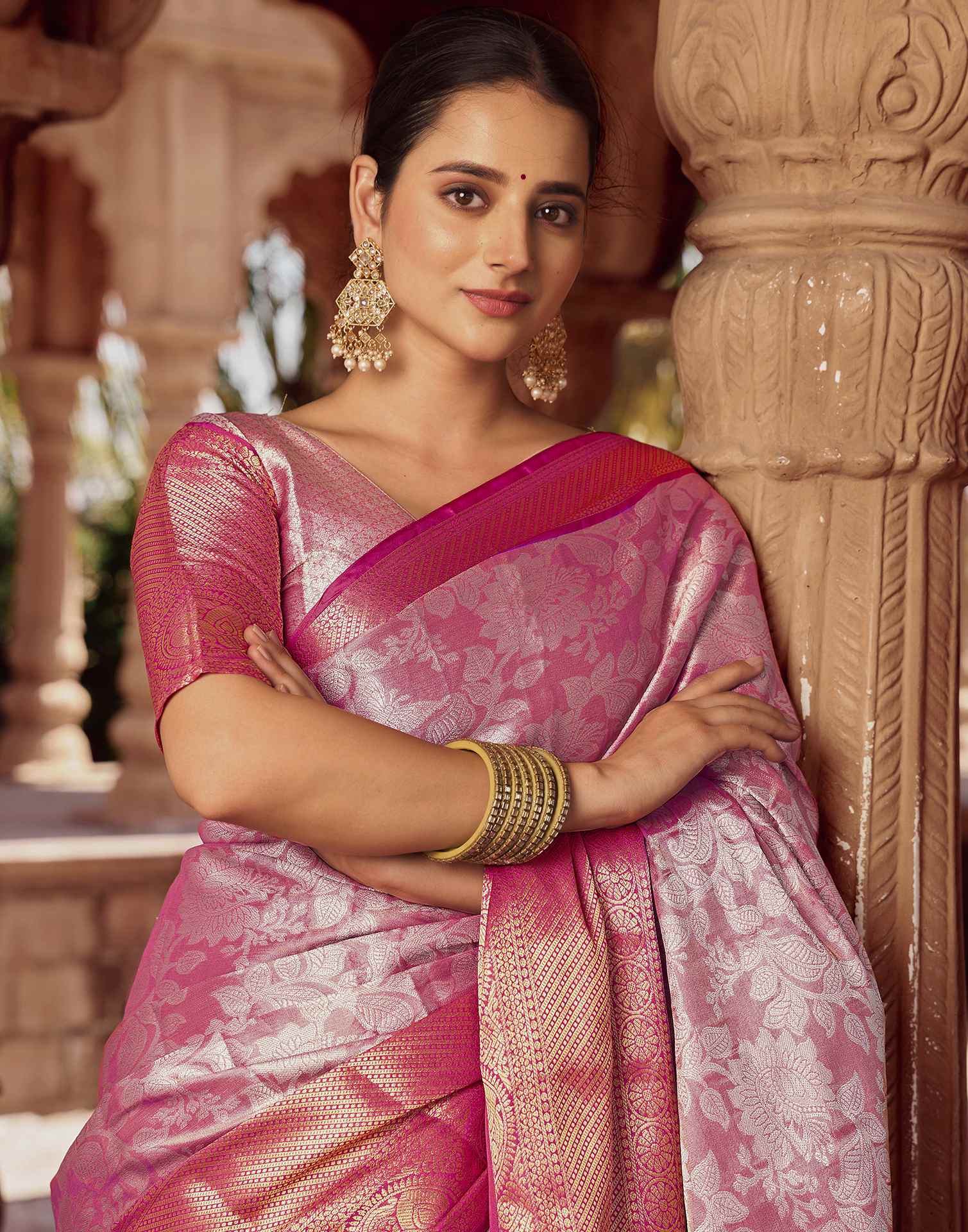 Pink Silk Woven Kanjivaram Saree - Image 2