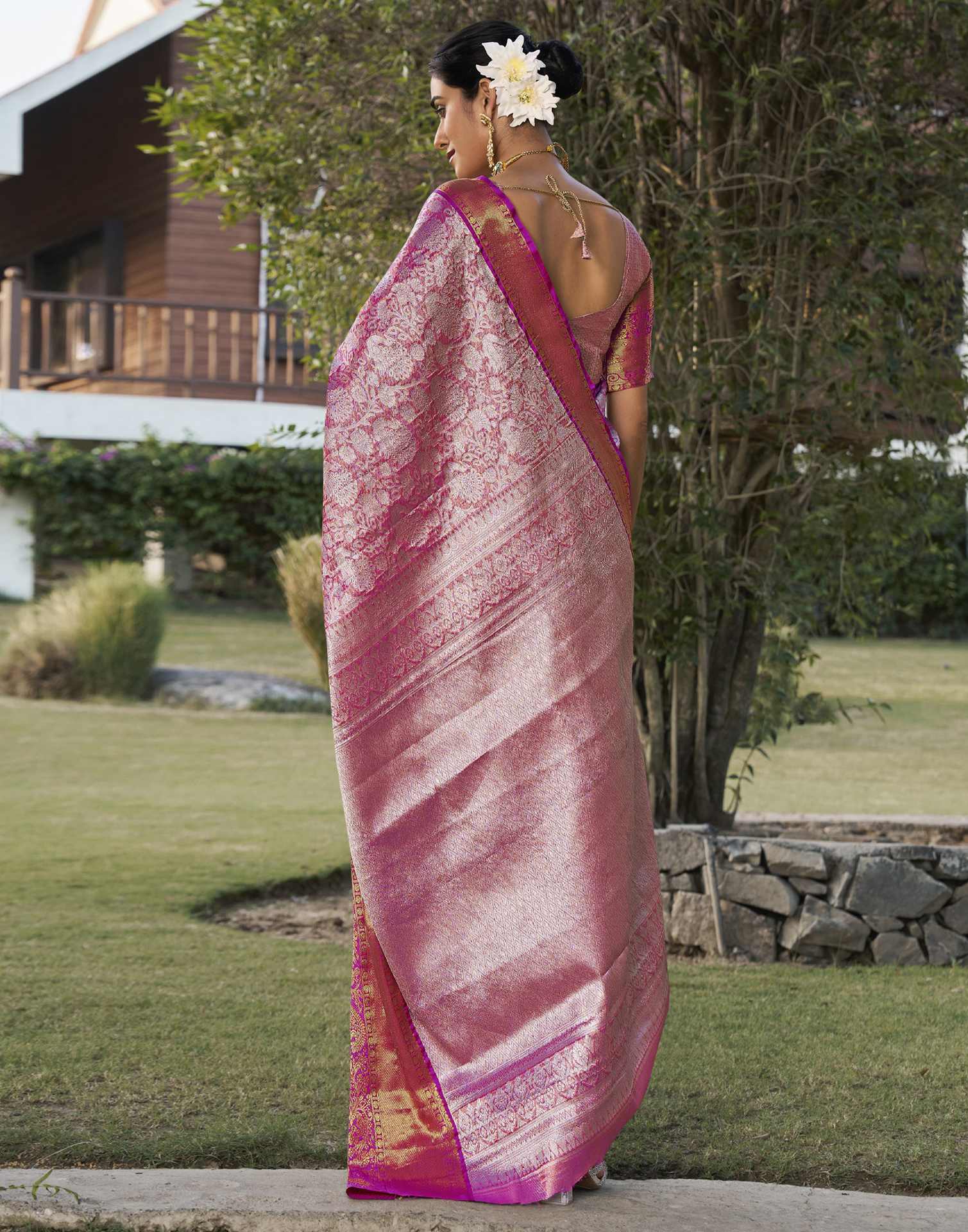 Pink Silk Woven Kanjivaram Saree - Image 6