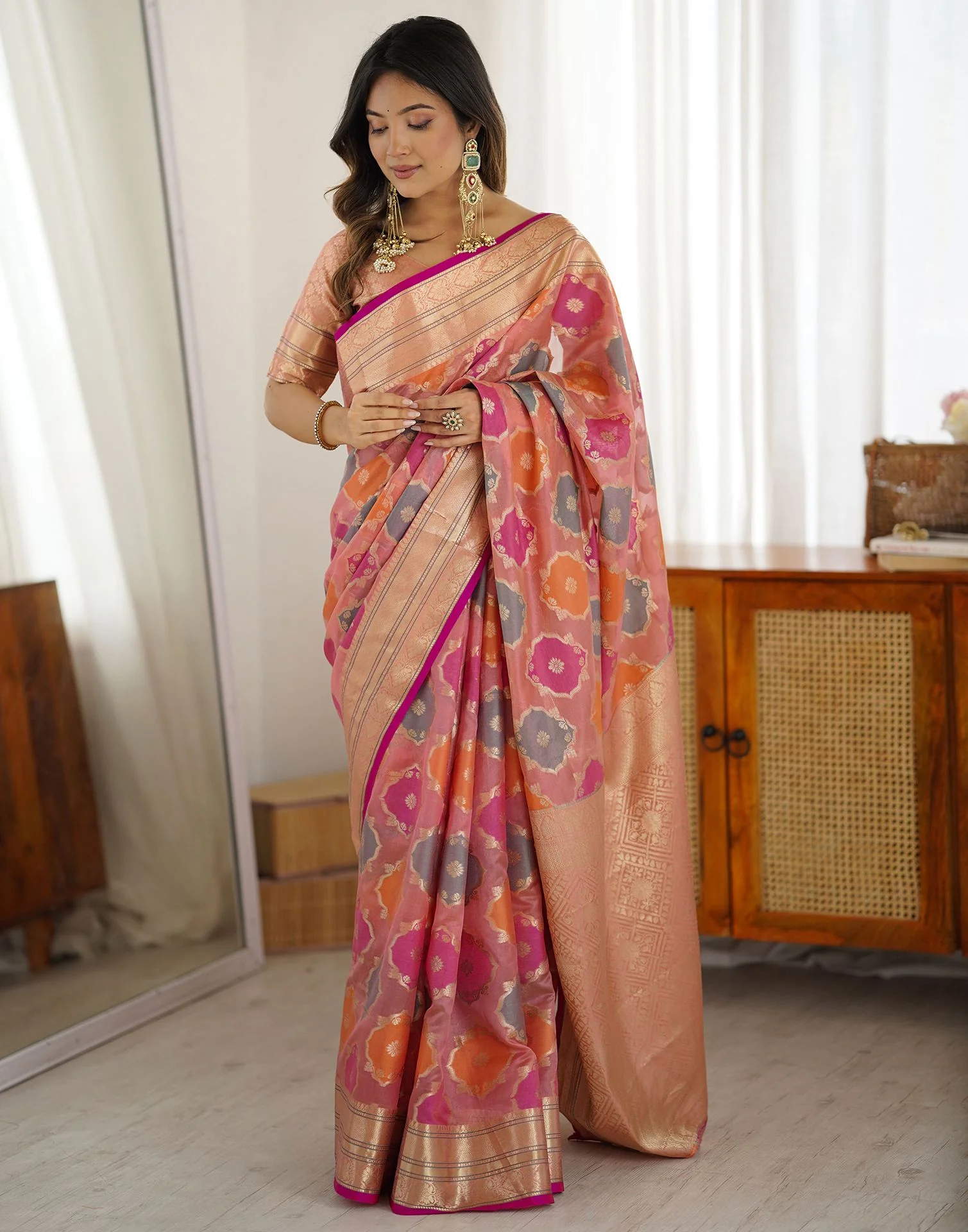 Pink Silk Woven Saree - Image 8
