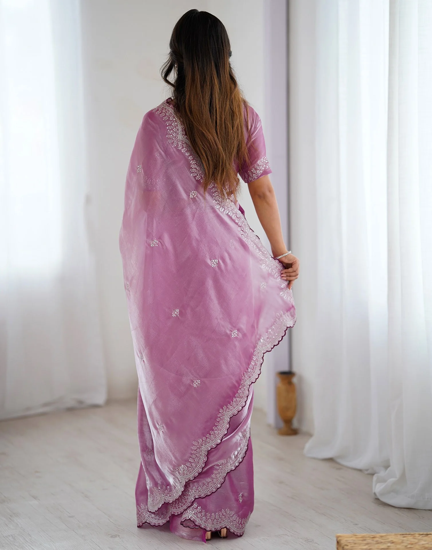 Pink Tissue Silk Embroidery Saree - Image 6