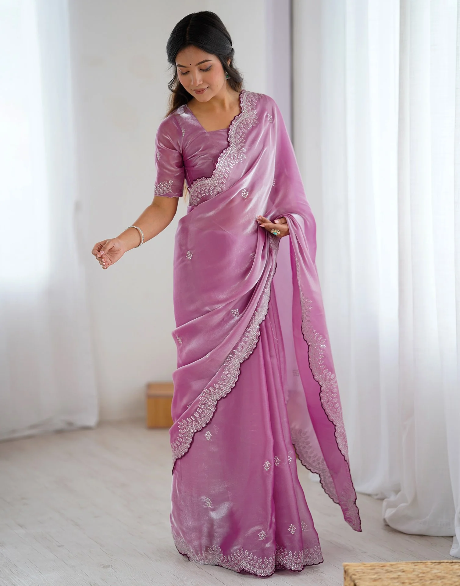 Pink Tissue Silk Embroidery Saree - Image 8