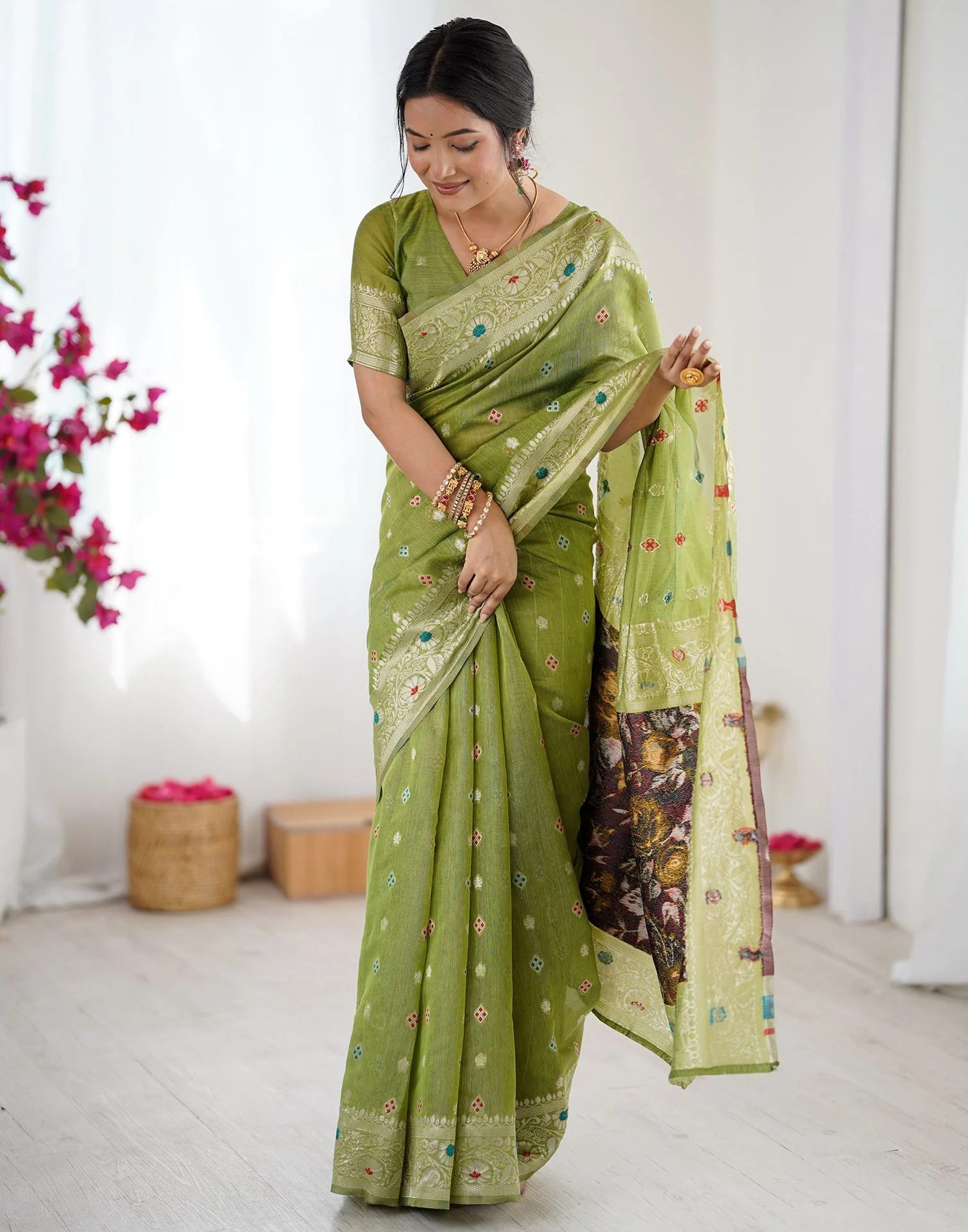 Pista Green Chanderi Cotton Woven Saree - Image 5