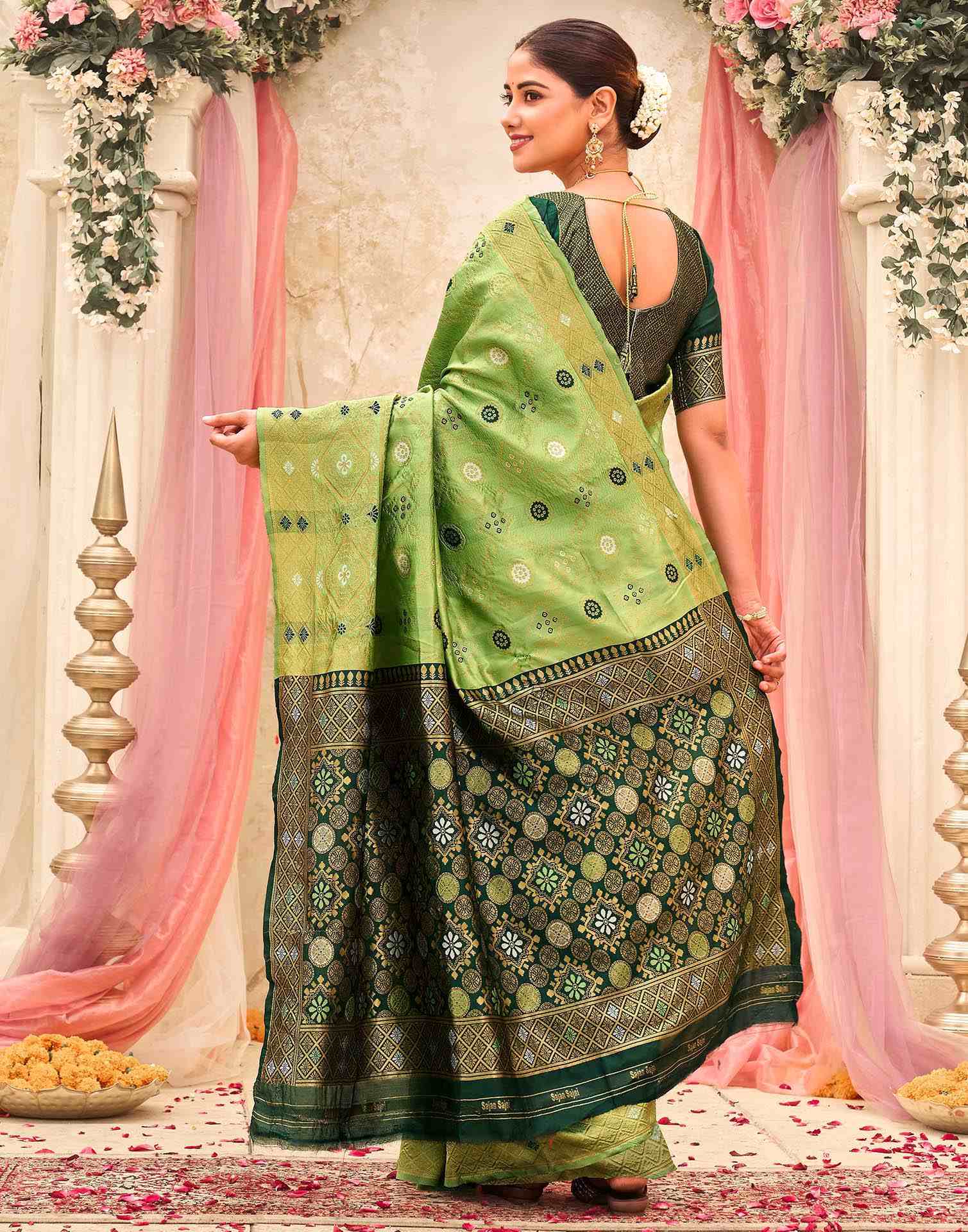 Pista Green Silk Woven Banarasi Saree - Image 6