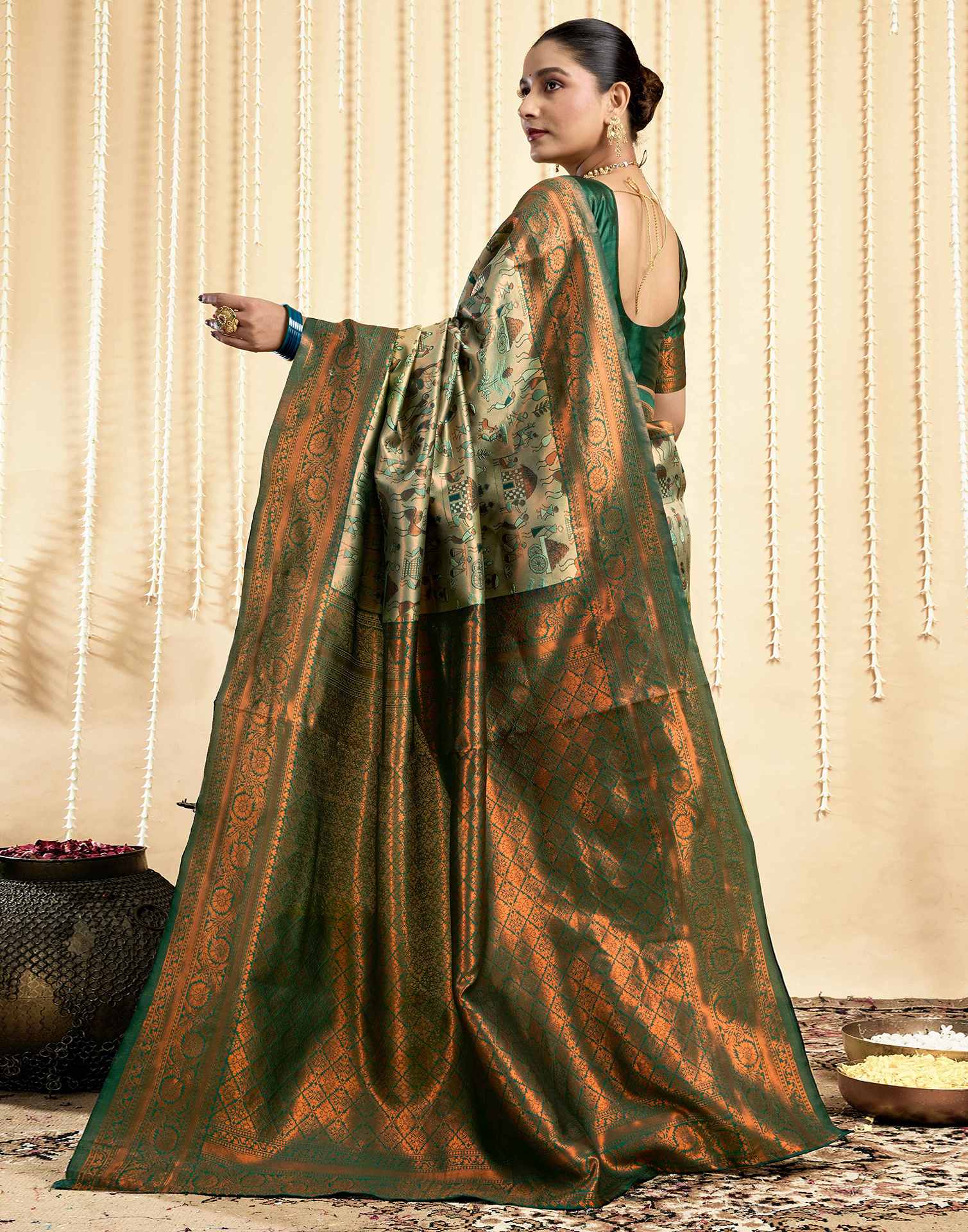 Pista Green Silk Woven Banarasi Saree - Image 6