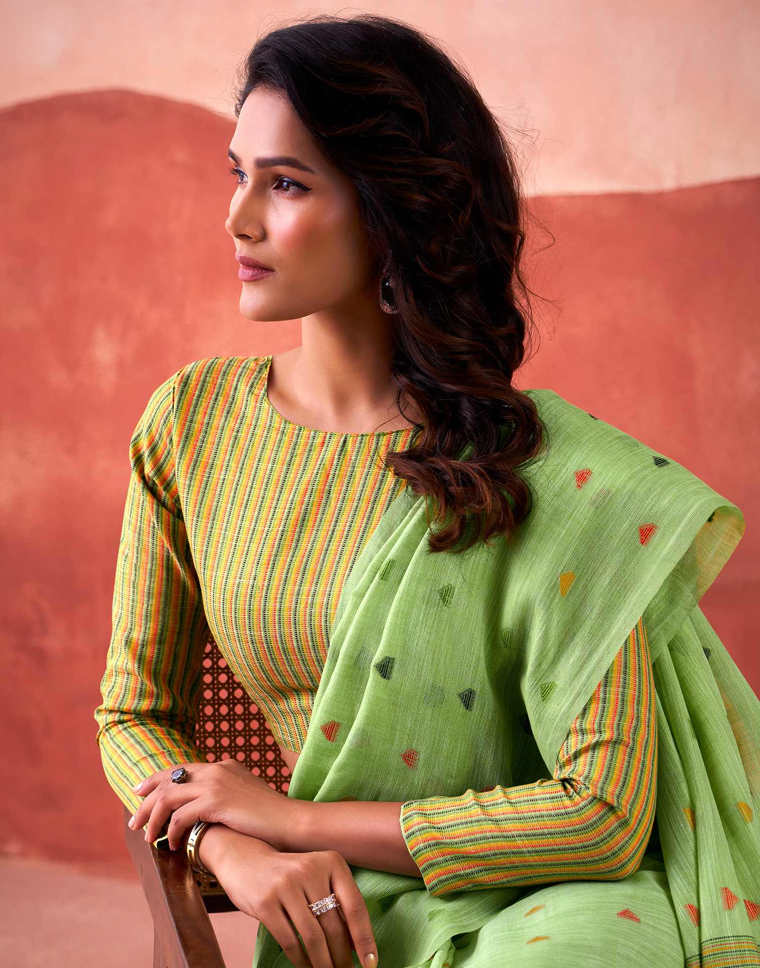 Pista Green Silk Woven Saree - Image 4
