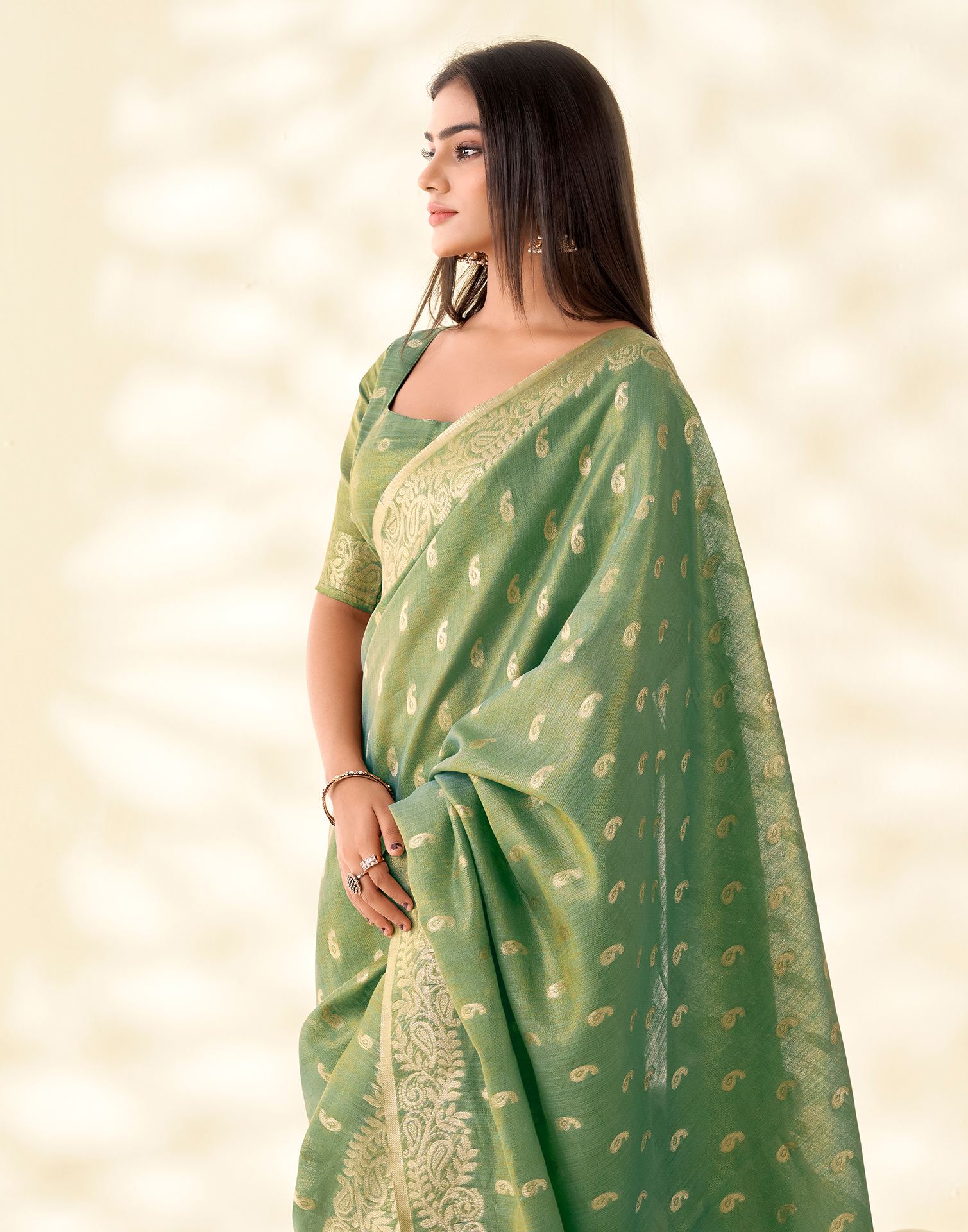 Pista Green Tissue Linen Woven Saree - Image 4
