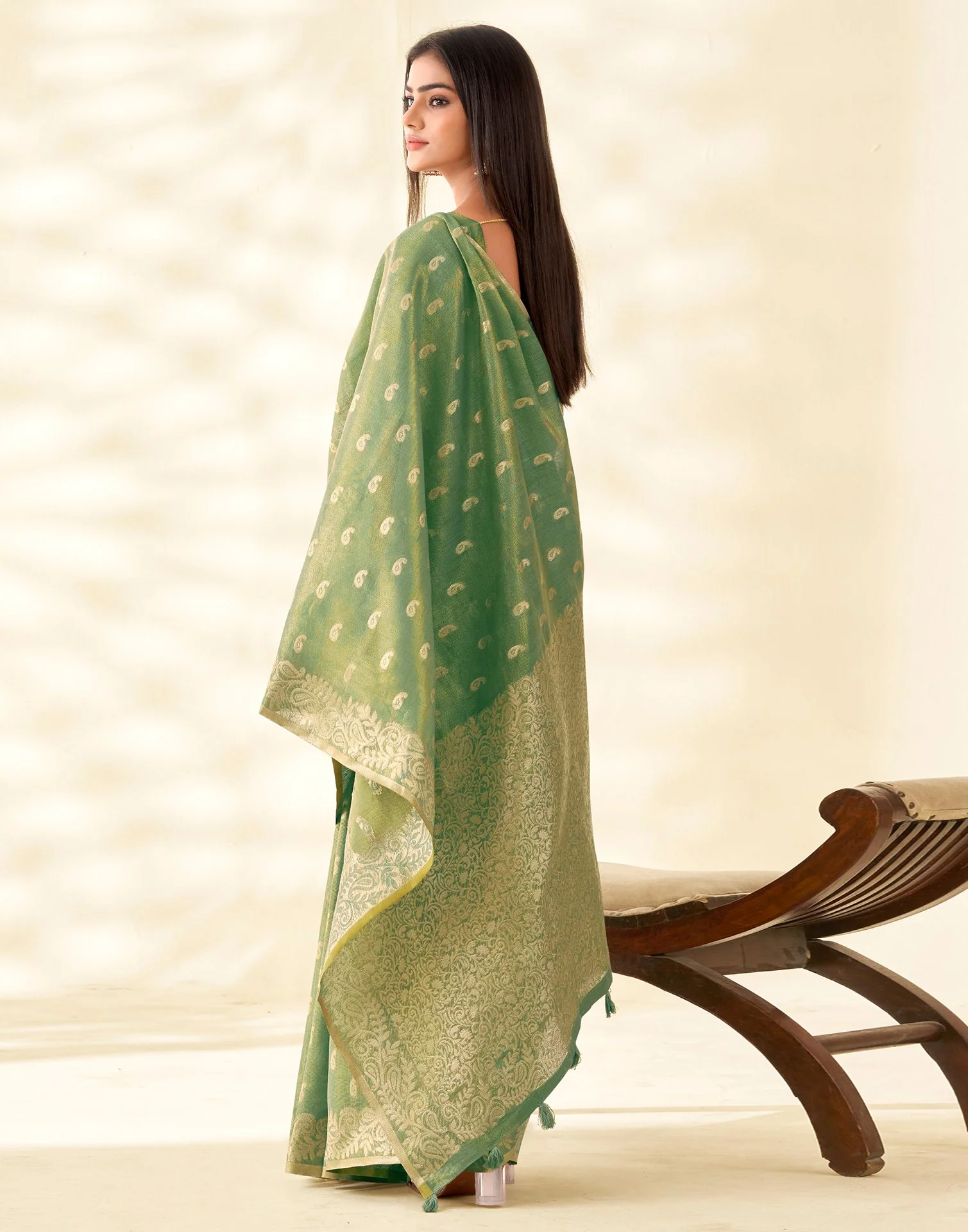 Pista Green Tissue Linen Woven Saree - Image 5