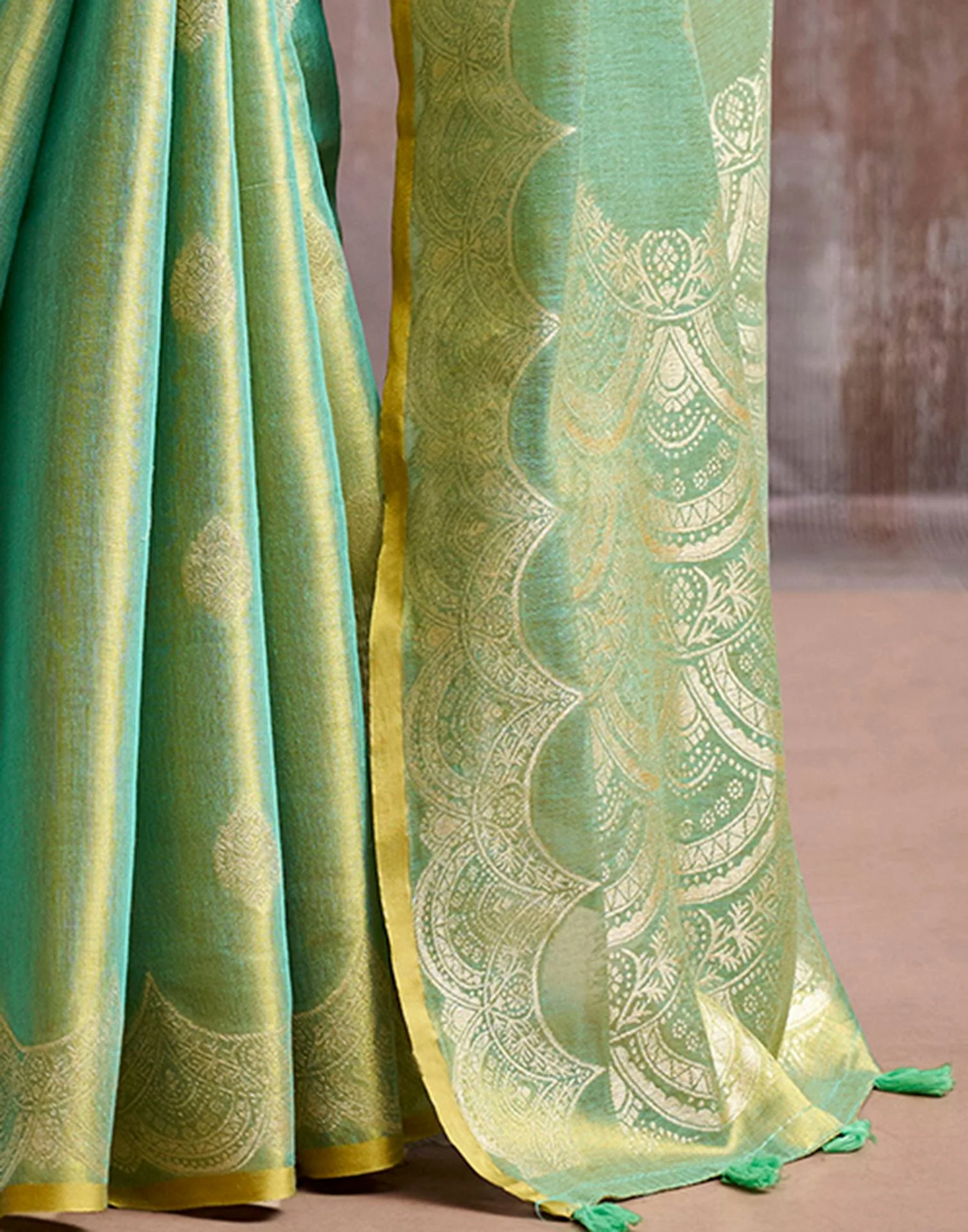 Pista Green Tissue Silk Woven Banarasi Saree - Image 7