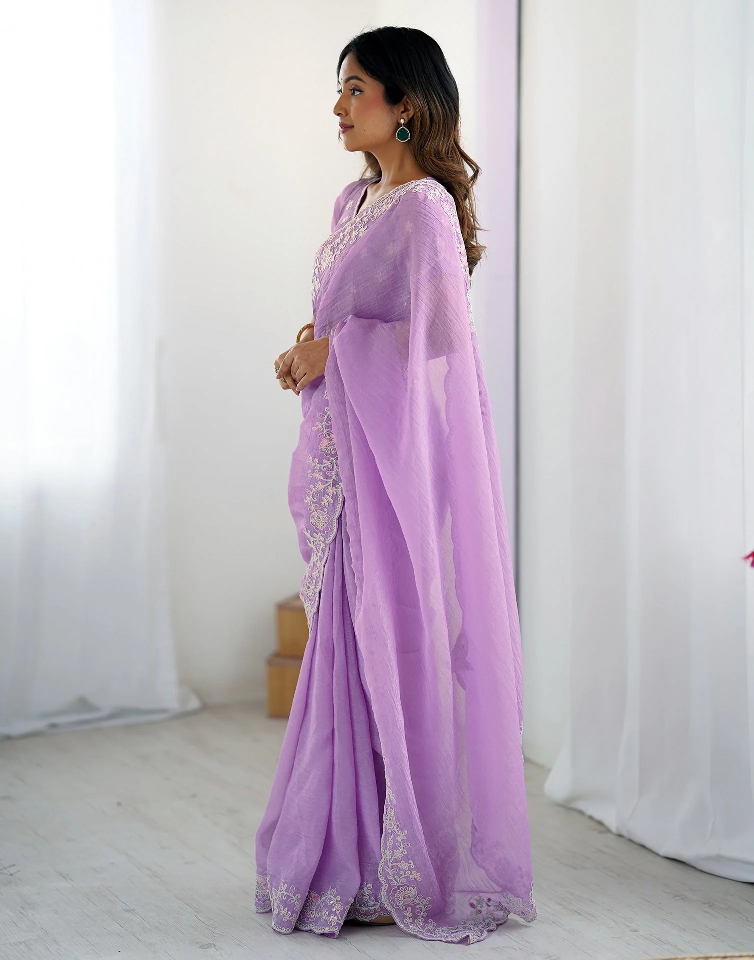 Purple Chiffon Embroidery Saree - Image 5