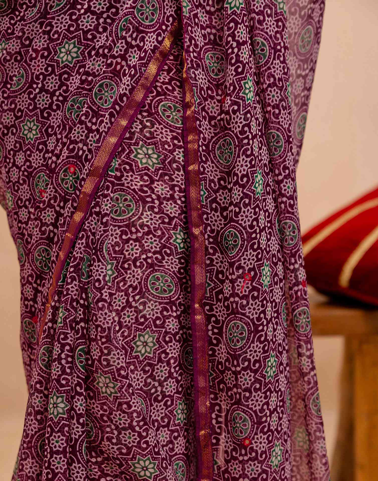 Purple Chiffon Printed Saree - Image 13