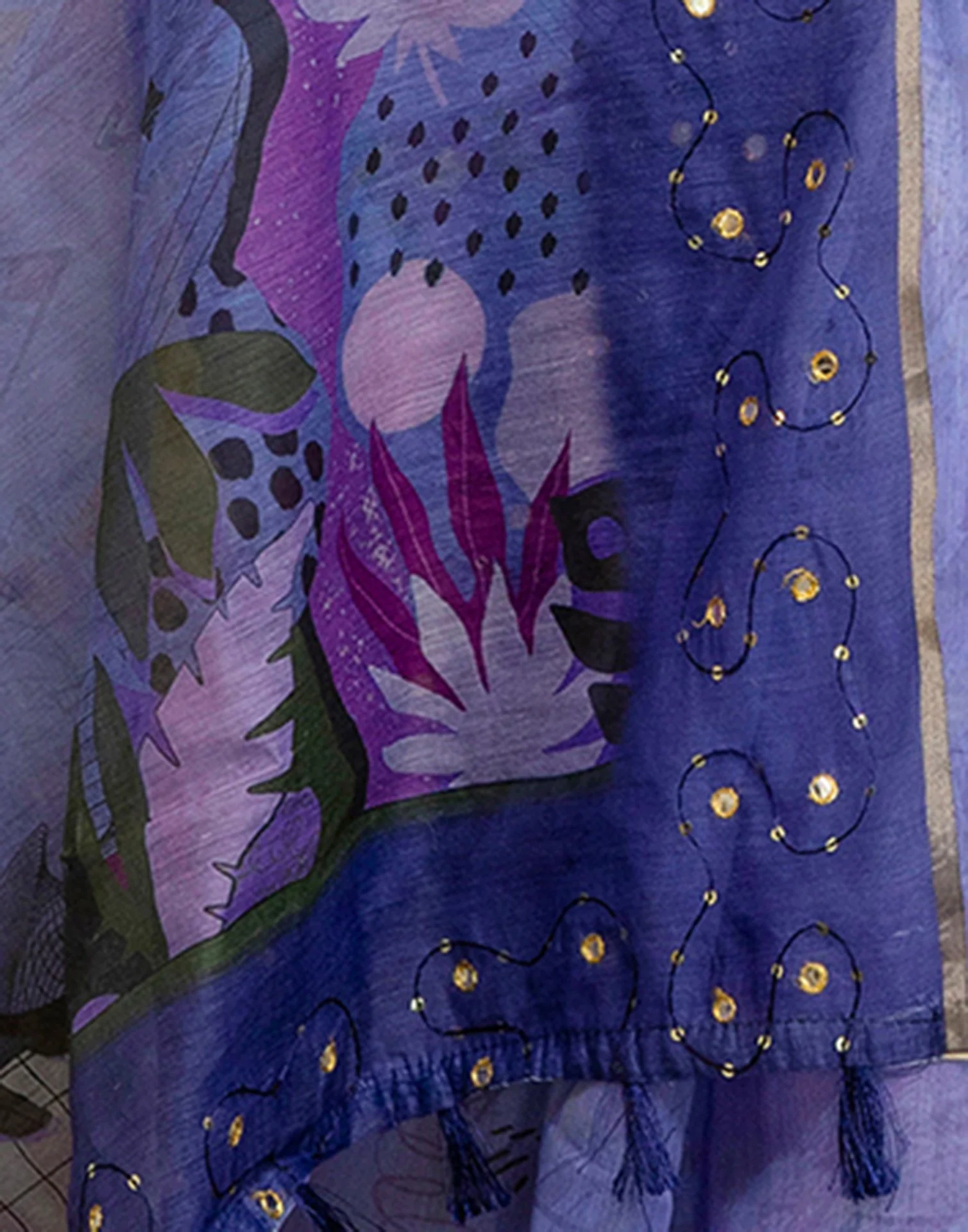 Purple Cotton Embroidery Printed Saree - Image 10