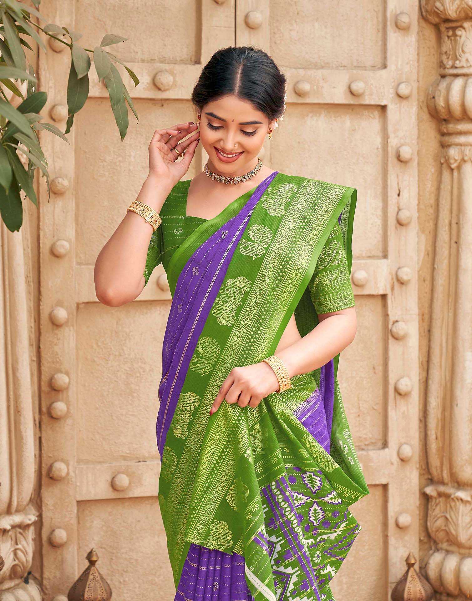 Purple Georgette Foil Printed Saree - Image 2