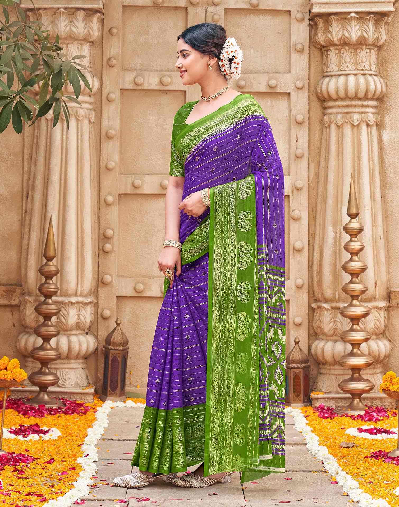 Purple Georgette Foil Printed Saree - Image 4